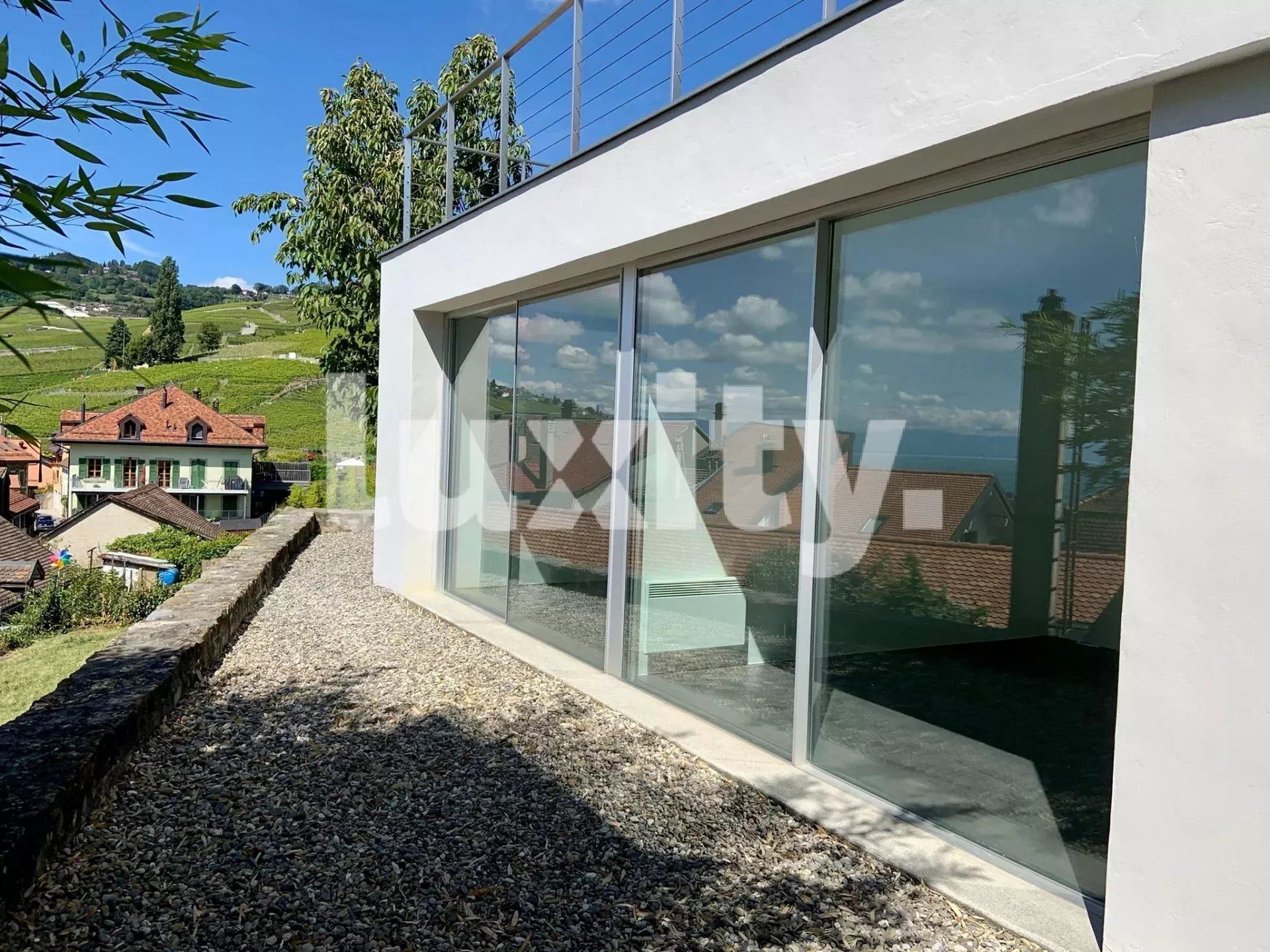 σπίτι σε Bourg-en-Lavaux, District de Lavaux-Oron 12556686