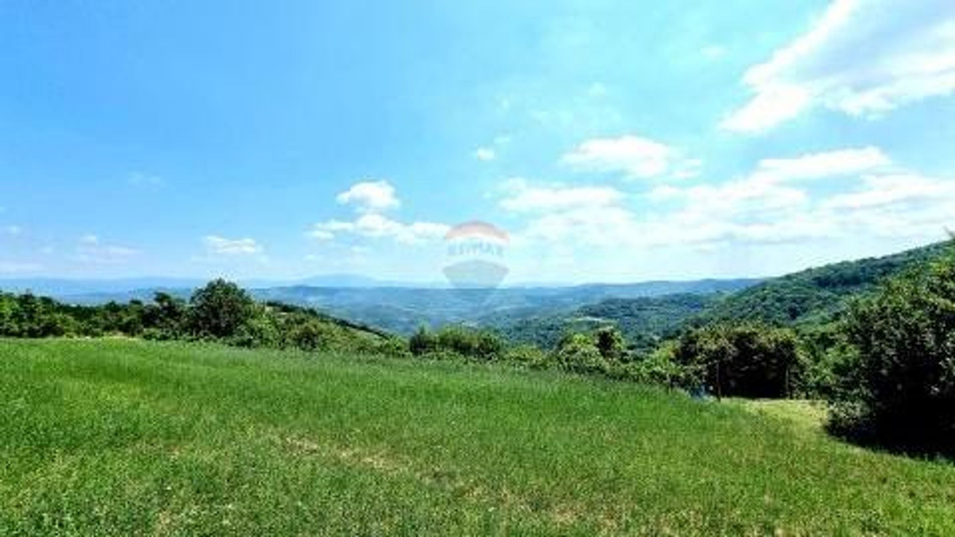 Land in Pazin, Istarska Zupanija 12558350