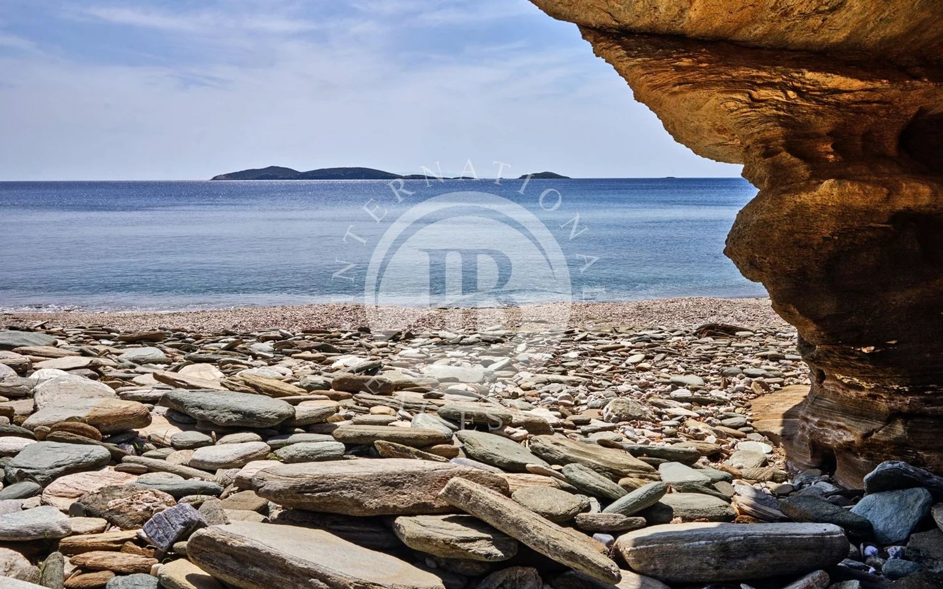 rumah dalam Andros, South Aegean 12558752