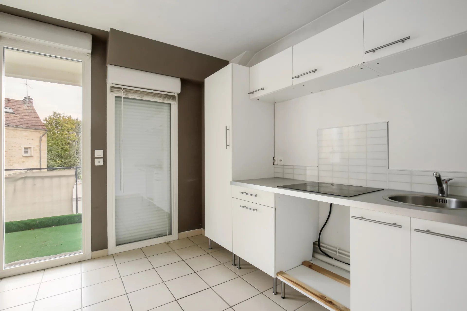 Condominium in Pontoise, Ile-de-France 12559713