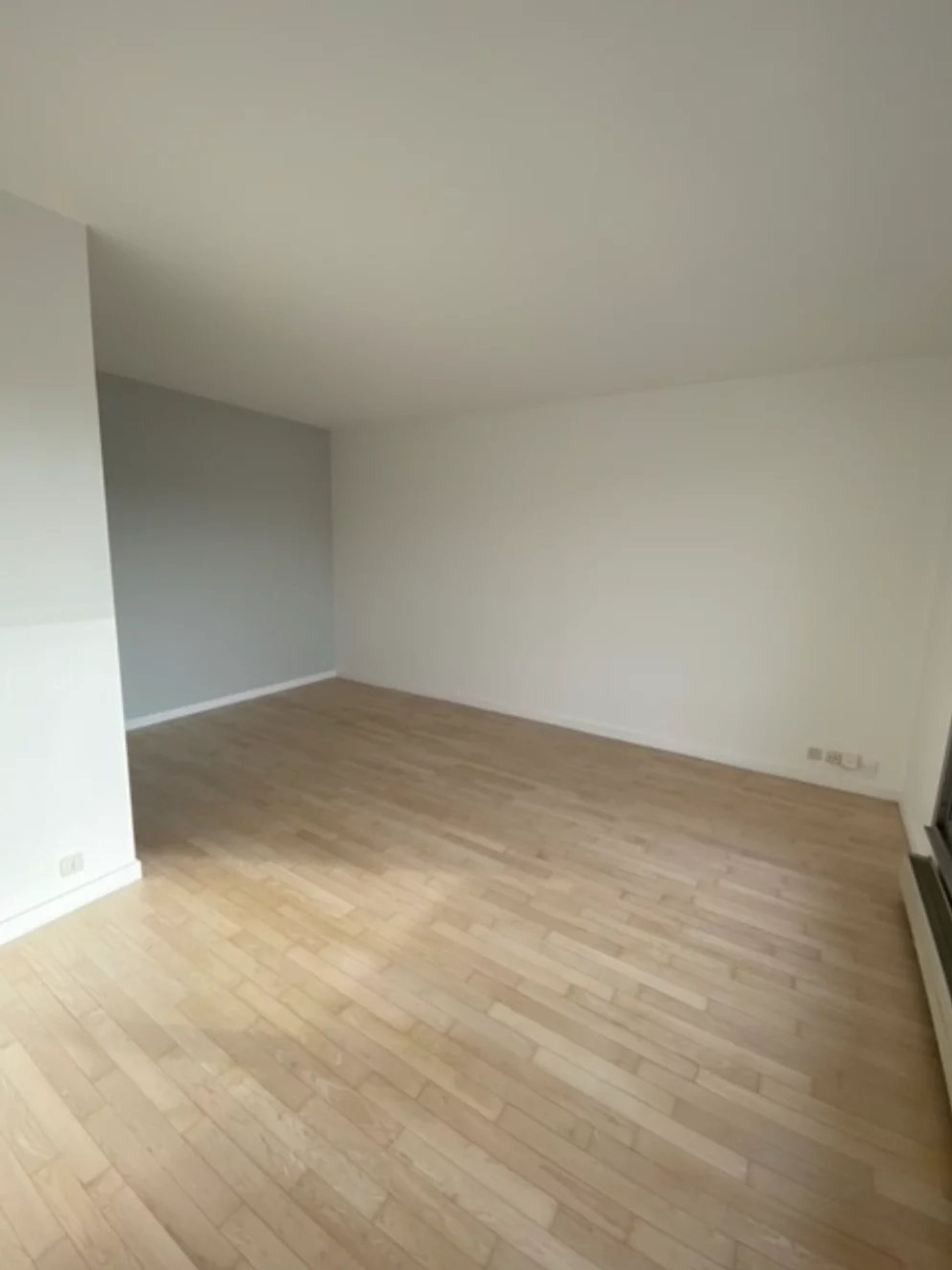 Osakehuoneisto sisään Boulogne-Billancourt, Ile-de-France 12559714