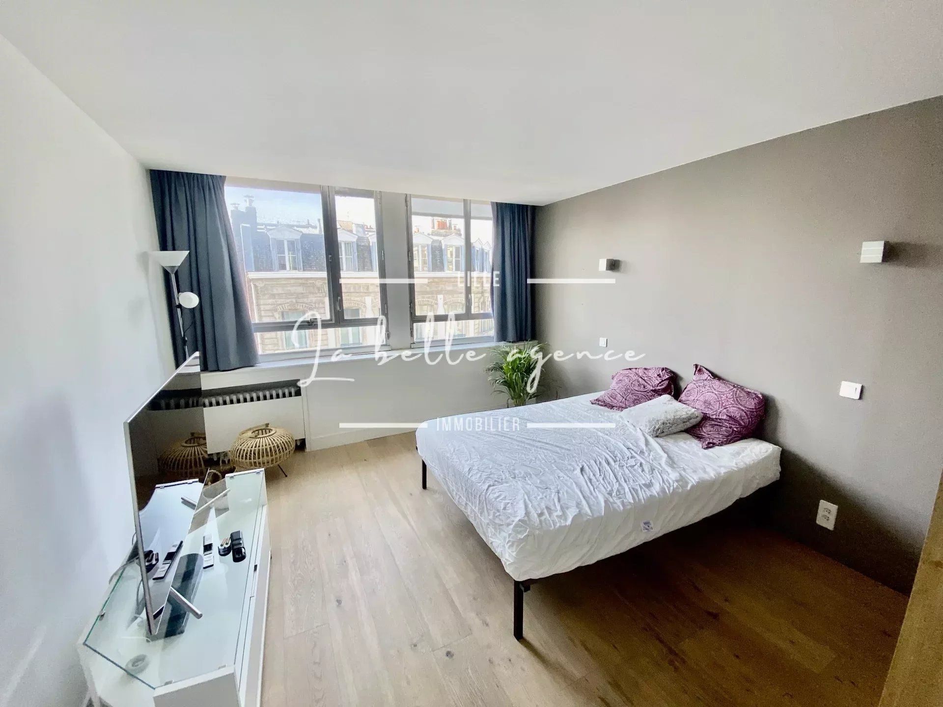 Condominium dans Lille, Hauts-de-France 12559740