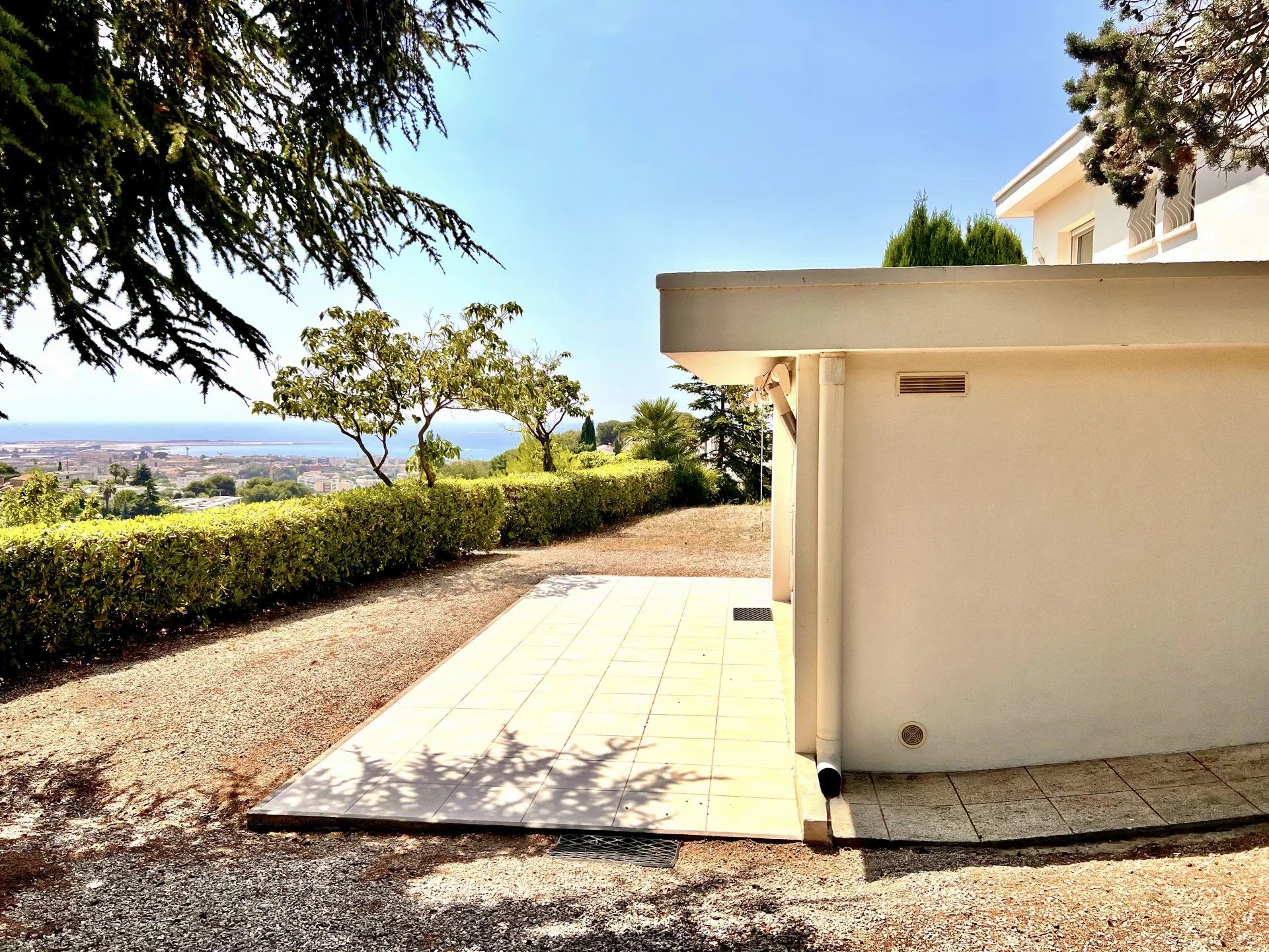 casa no Cagnes-sur-Mer, Alpes-Maritimes 12559802