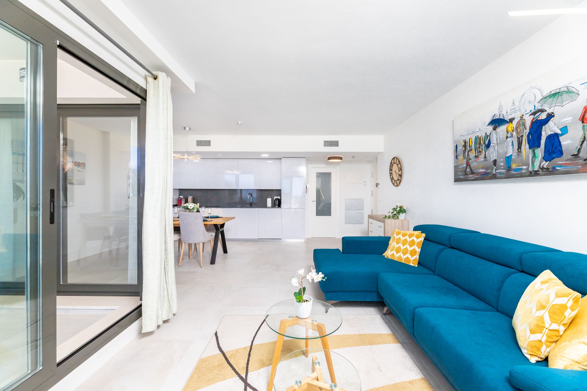 Osakehuoneisto sisään Benalmadena, 14 Avenida Rocas Blancas 12559842