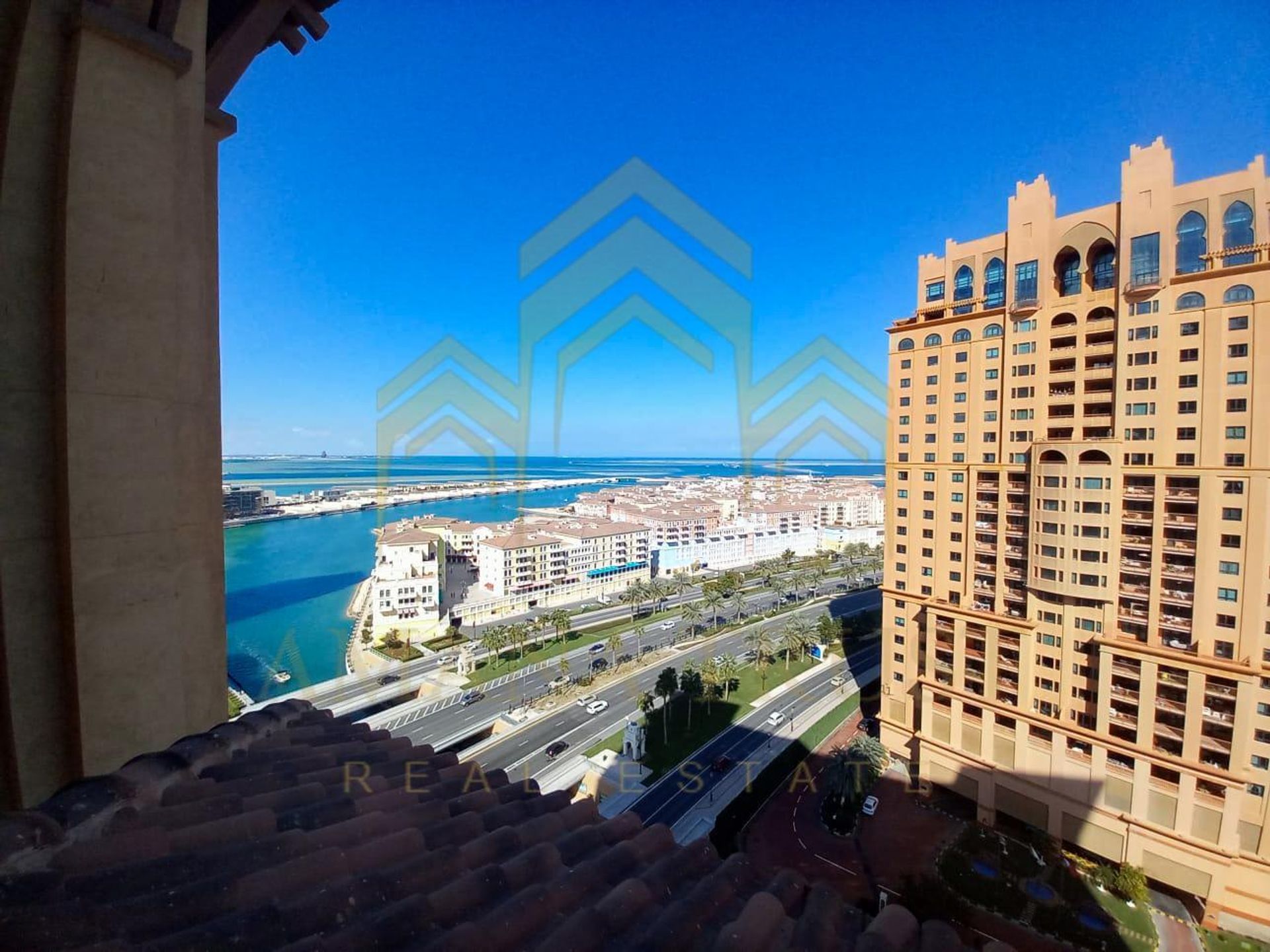 Condominium in Doha, Ad Dawhah 12559910