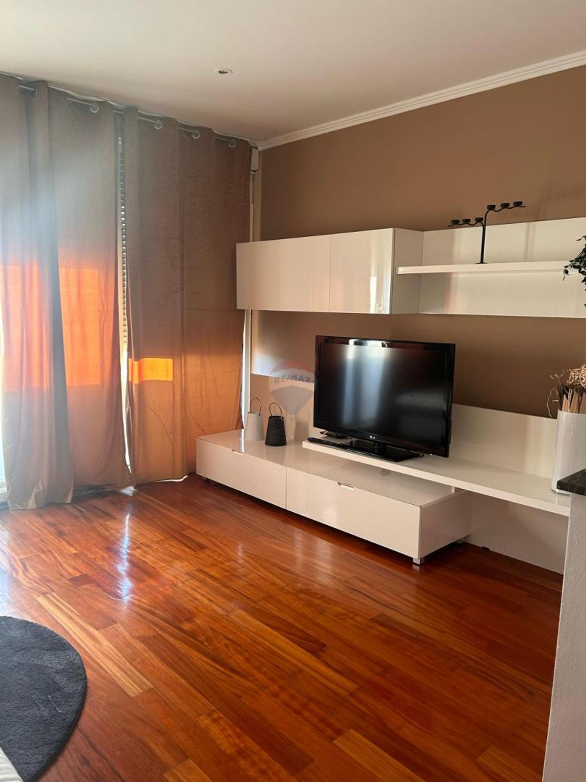 Yang lain dalam Hrelici, Zagreb, Grad 12570331