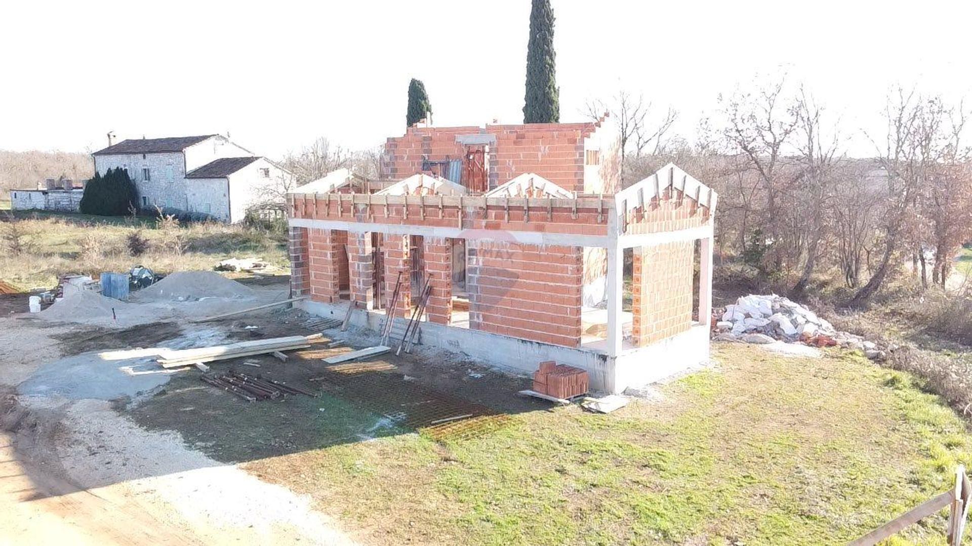 rumah dalam Poreč, Istria County 12570345