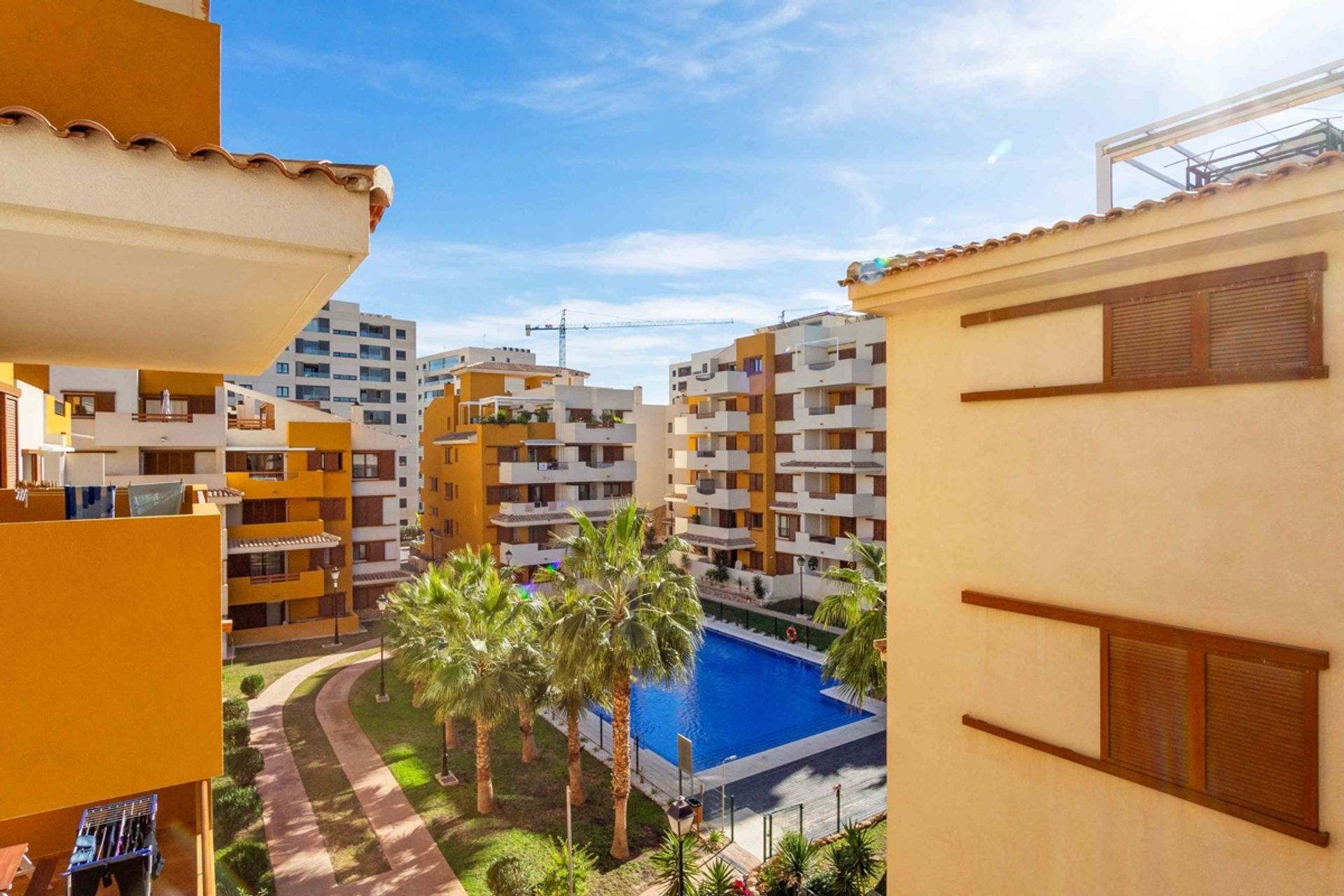 Condominium in Torrevieja, Comunidad Valenciana 12574292