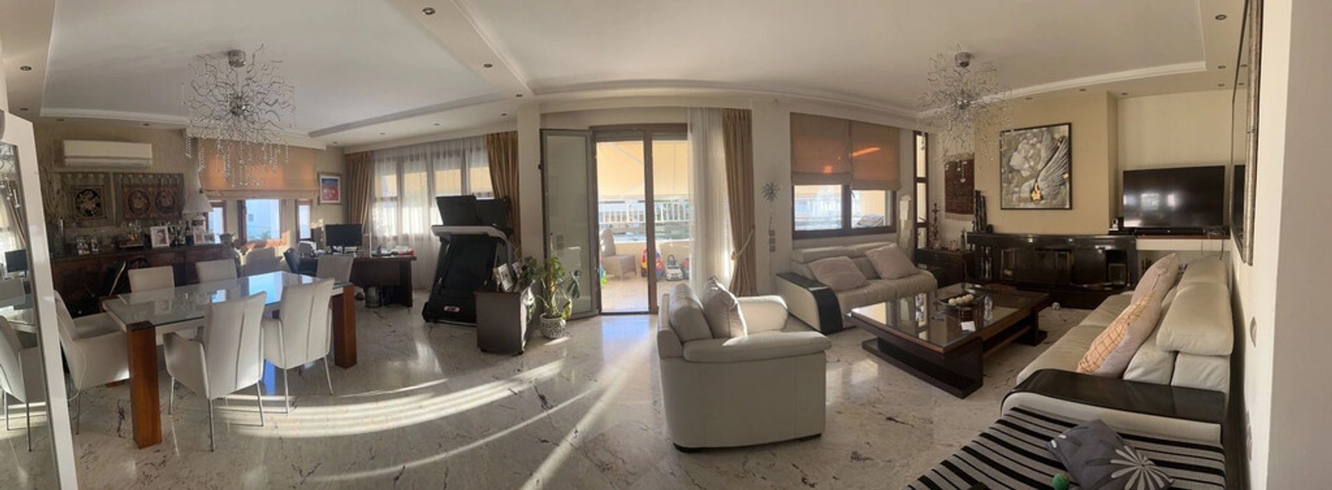 Condominium in Glyfada, Attik 12574392