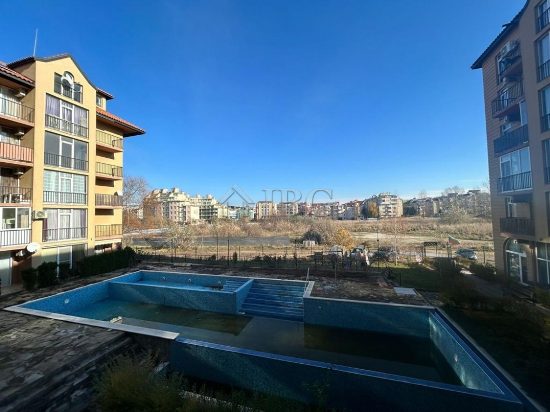 Condominio en Nesebar, Burgas 12576481