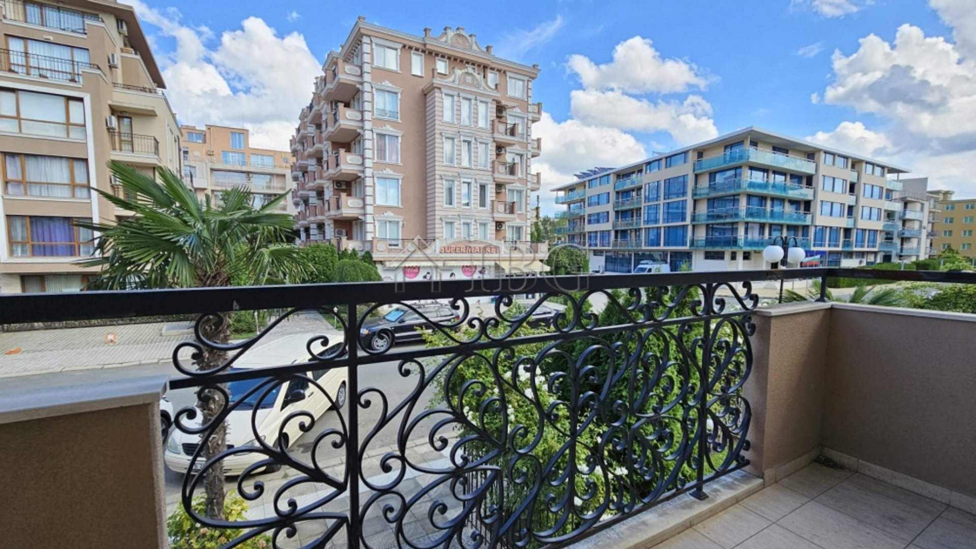 Condominium dans Sunny Beach, Burgas 12576630