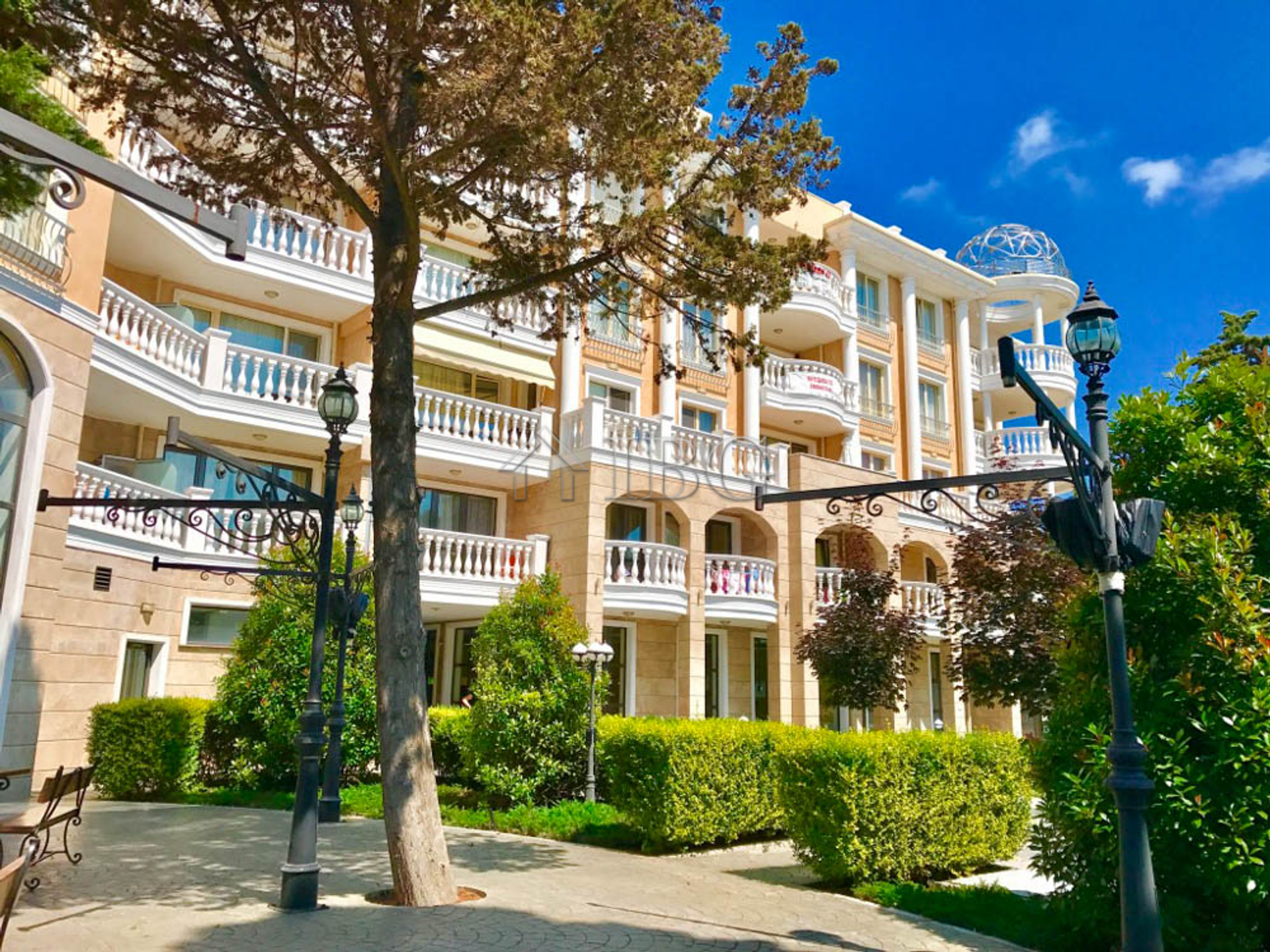 Condominium dans Nesebar, Burgas 12576863