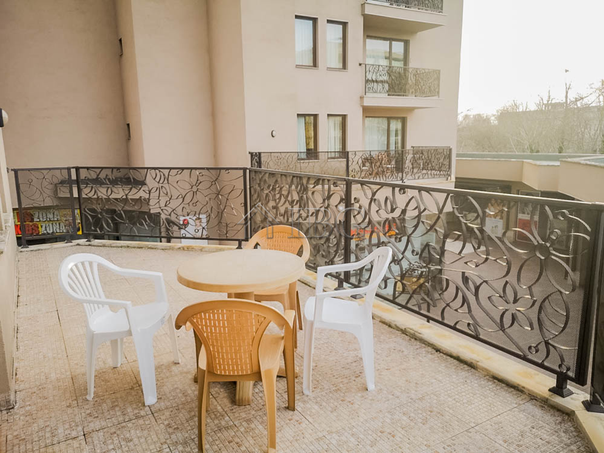 Condominium dans Nessebar, Burgas 12577193