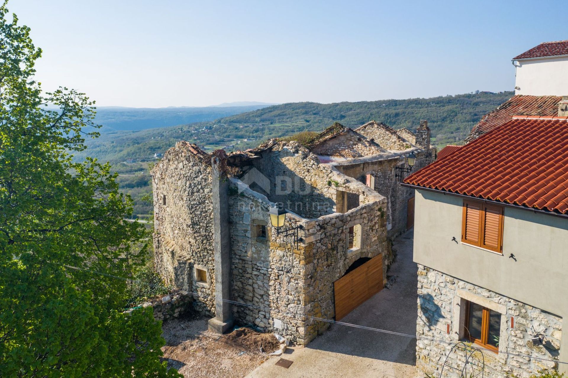 жилой дом в Pićan, Istria County 12577414