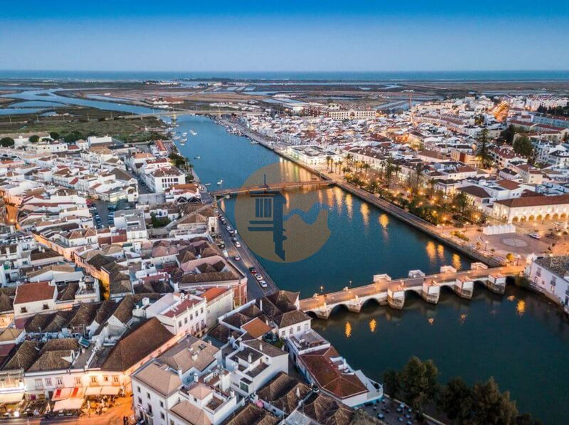 Einzelhandel im Tavira, Faro District 12580166