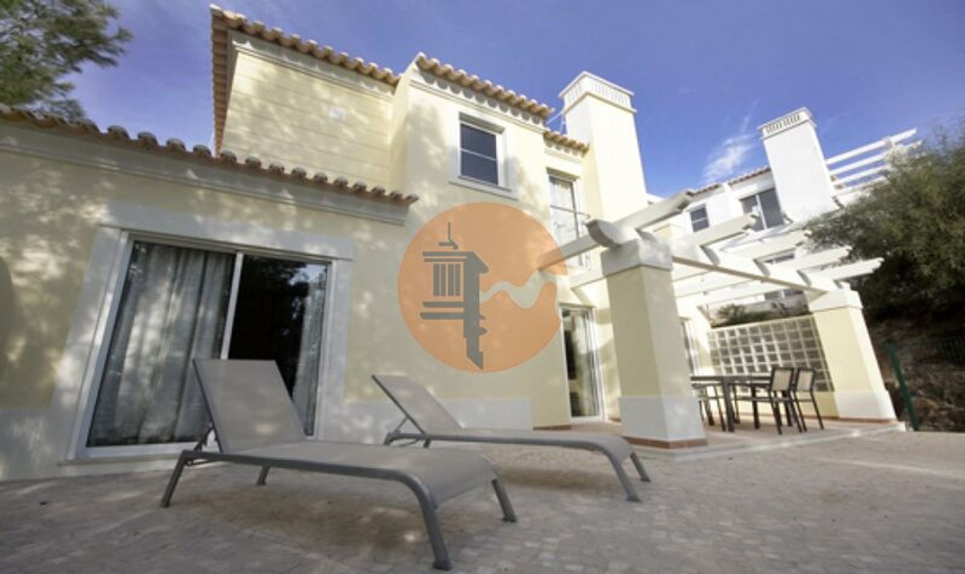 House in Castro Marim, Faro District 12580183