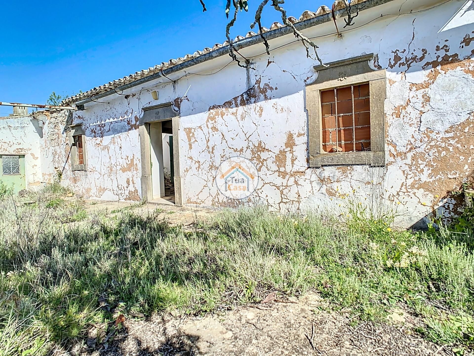 Land in Loulé, Faro District 12583013