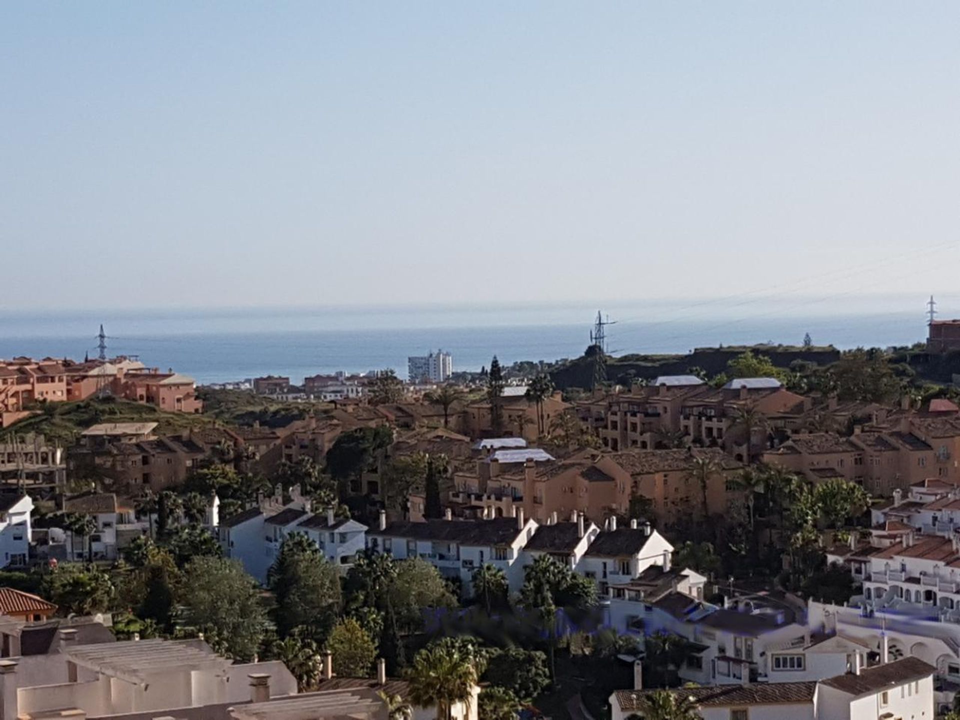 Asuinrakennus sisään Las Lagunas de Mijas, Andalucía 12583579