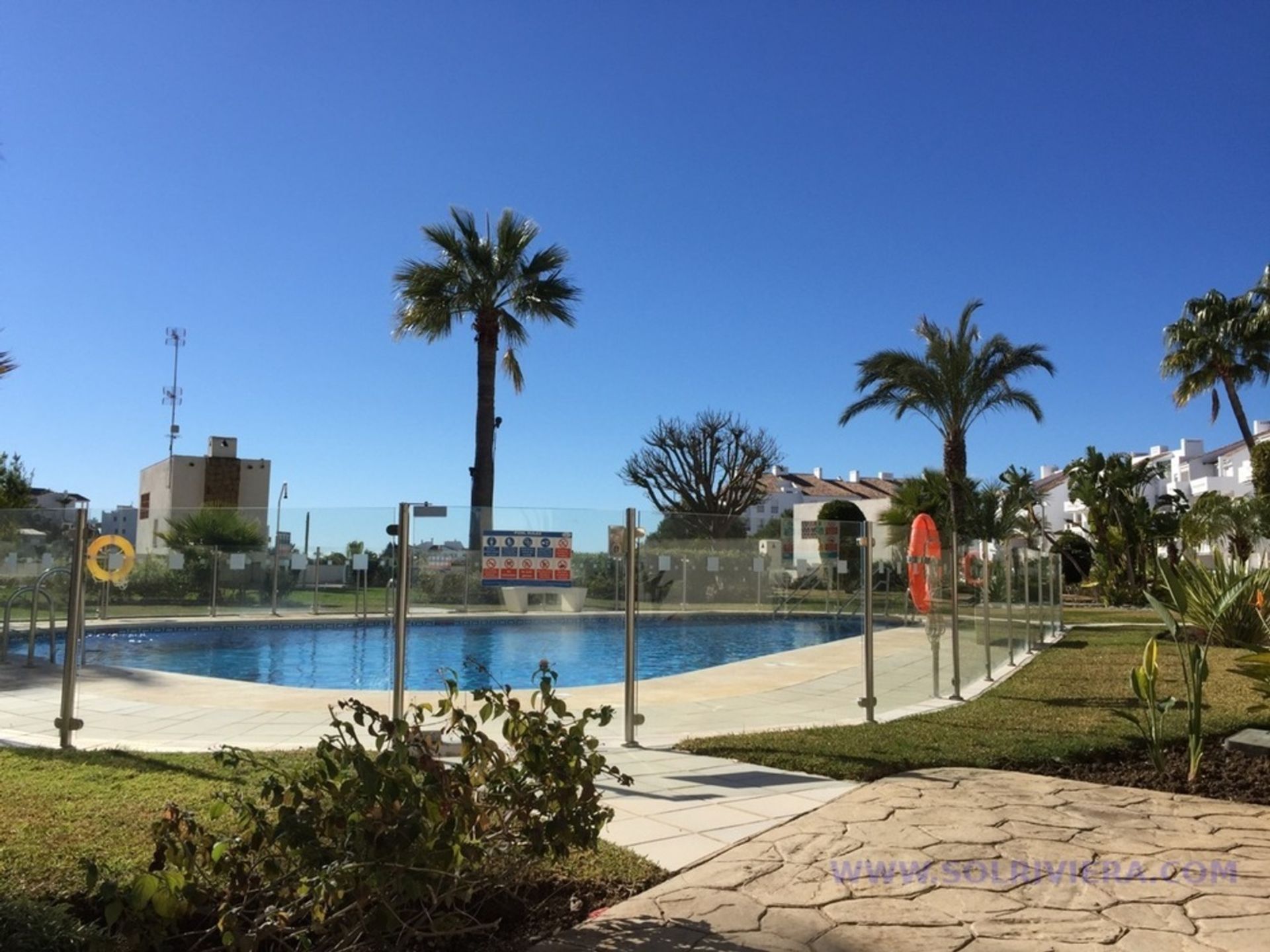 Osakehuoneisto sisään Las Lagunas de Mijas, Andalucía 12583589