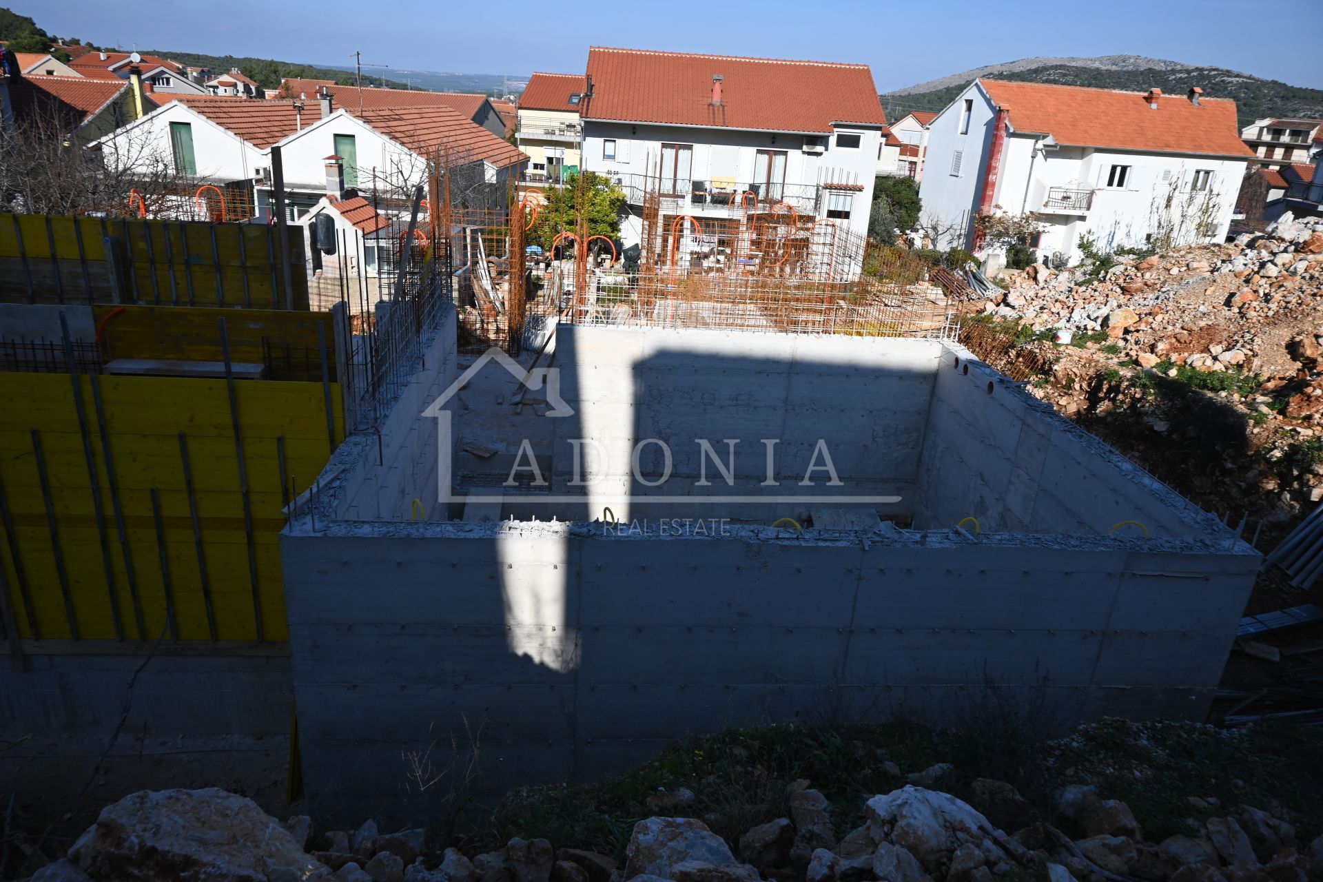 Condominium dans Šibenik, Sibensko-Kninska Zupanija 12583606