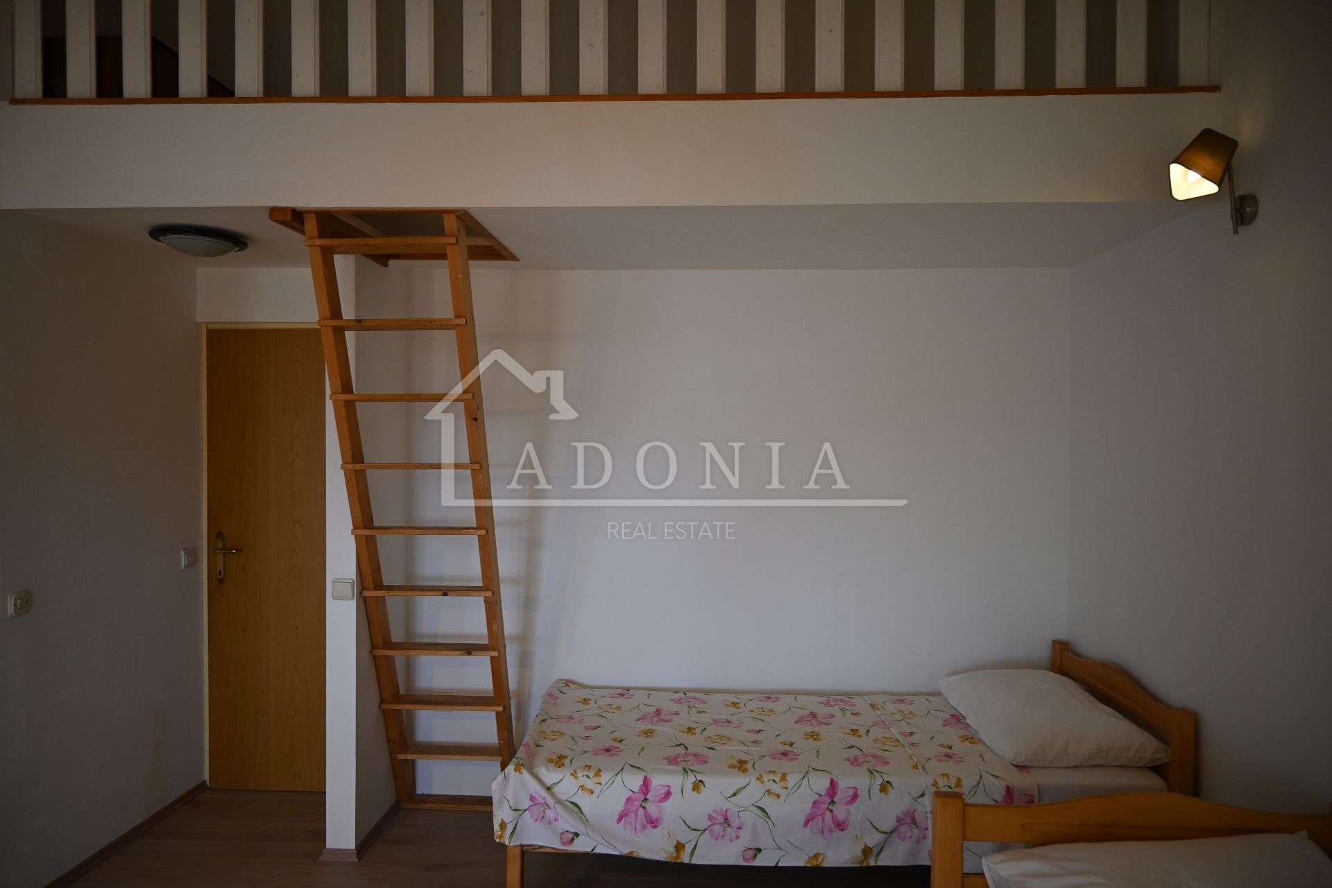 Condominio en Vodice, Sibensko-Kninska Županija 12583649