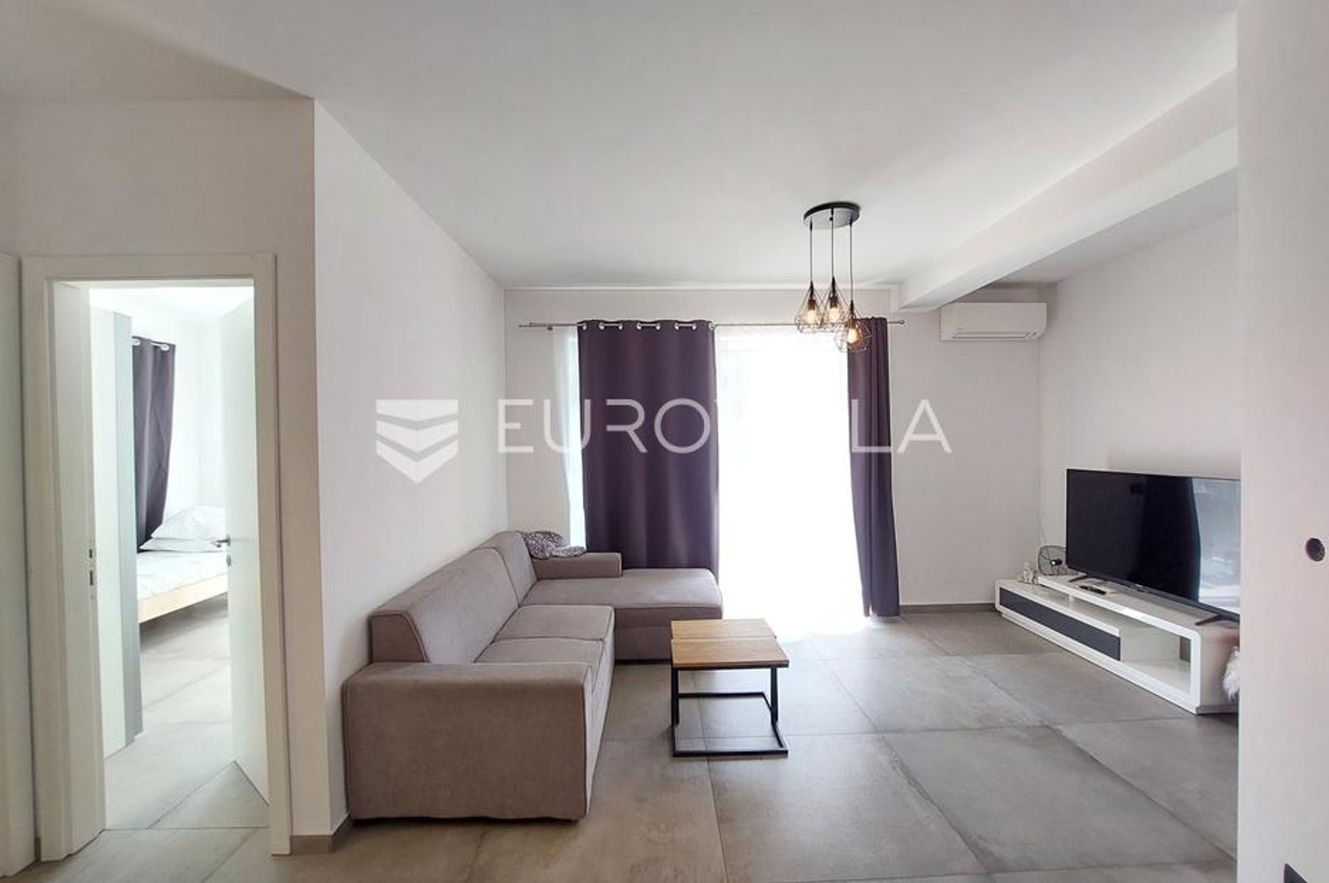 Condominio en Pula, Istarska Županija 12583698