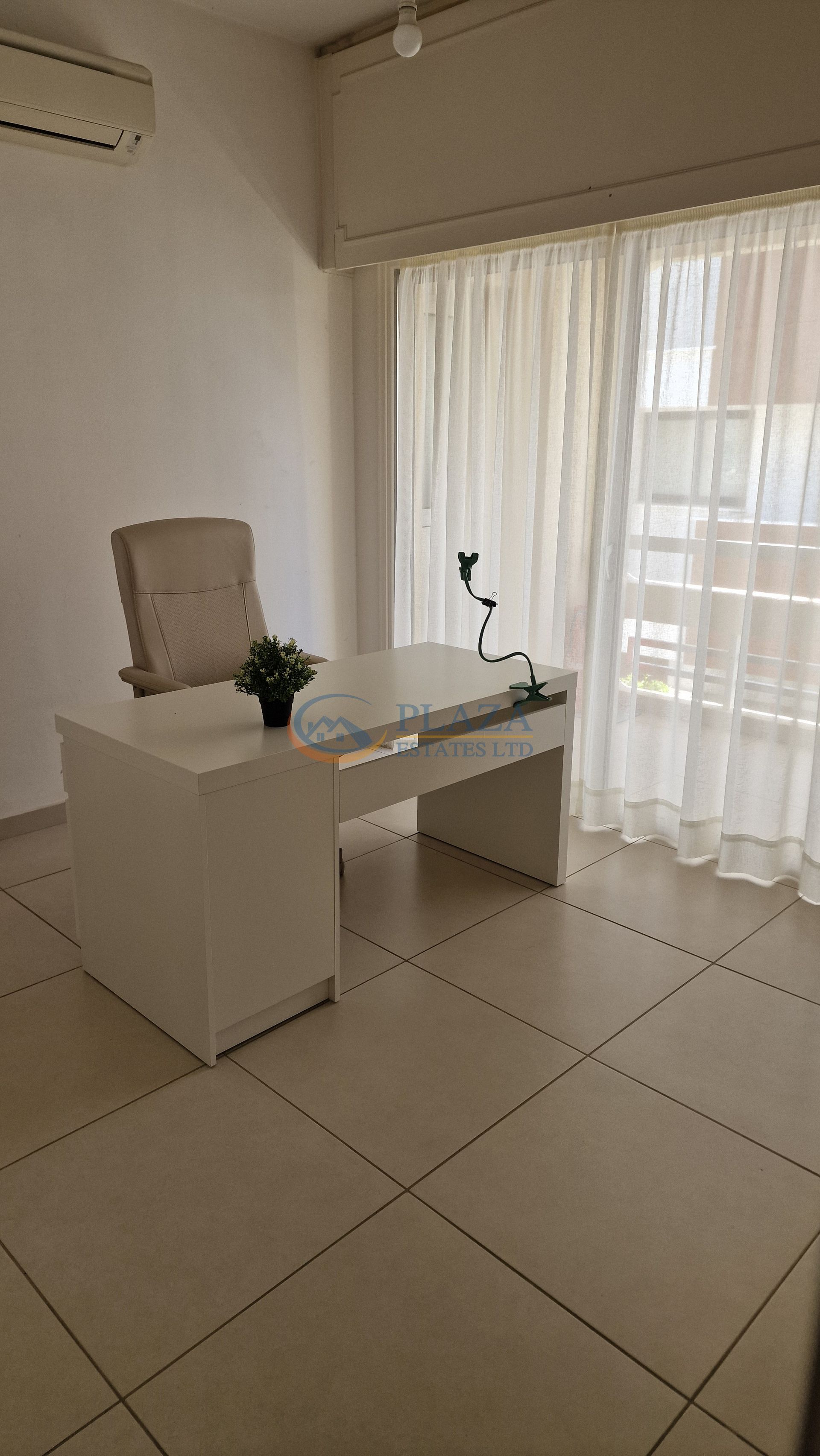 Condominium in Mesa Geitonia, Lemesos 12584162