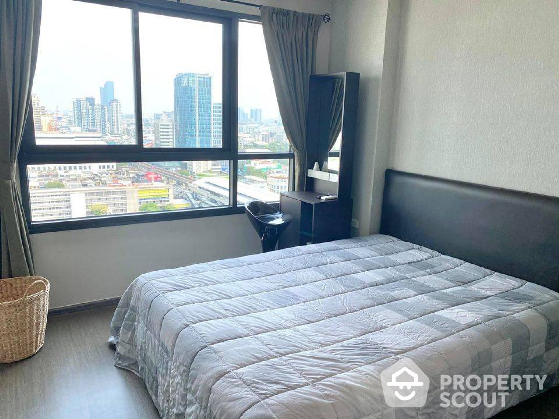 Condominio nel Phra Khanong, Krung Thep Maha Nakhon 12584204