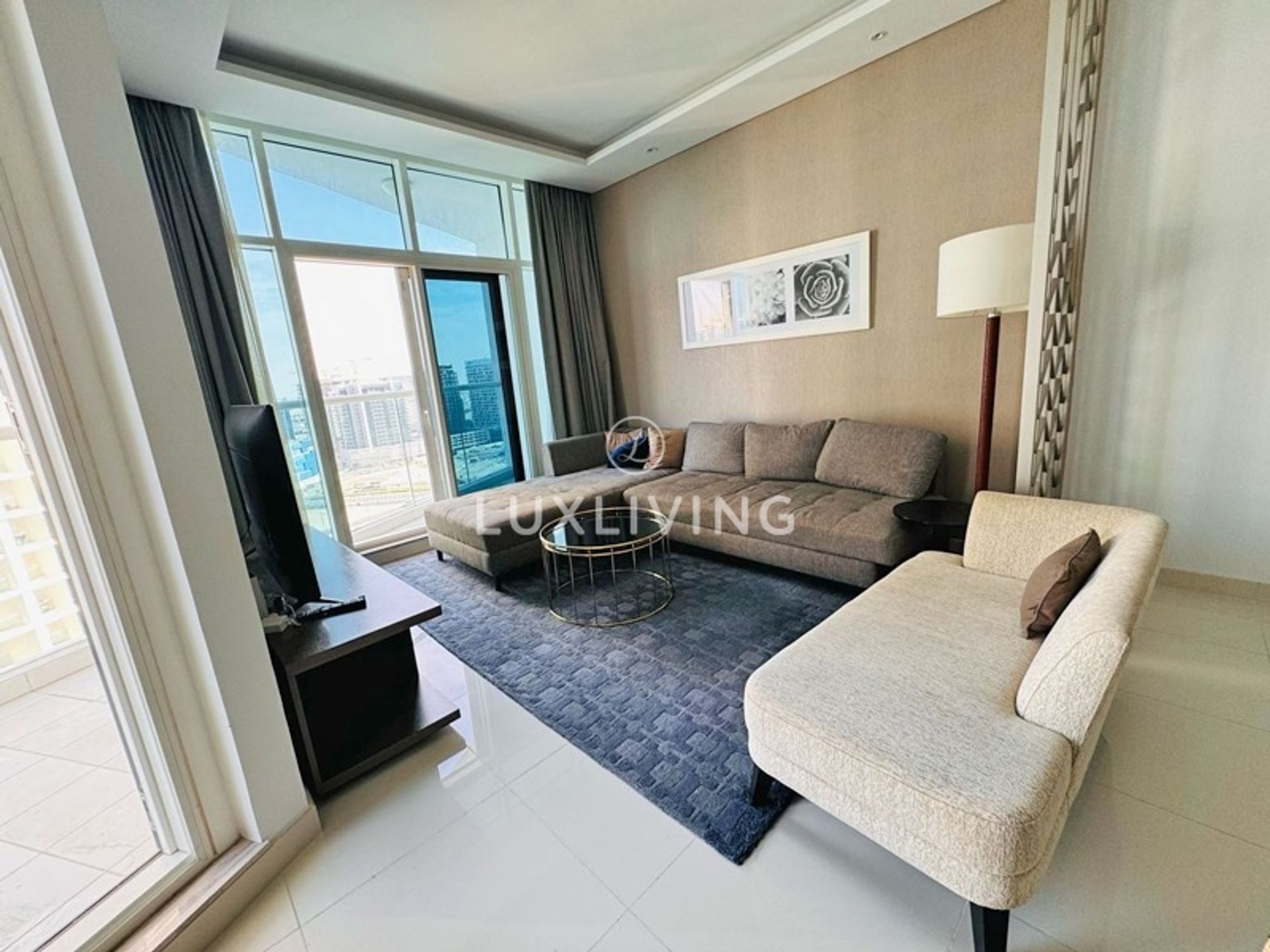 Condominium in Dubai, Dubai 12585769