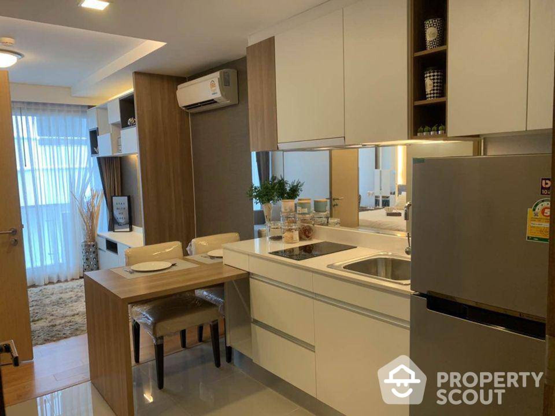 Condominium in Ban Na Song, Krung Thep Maha Nakhon 12586388