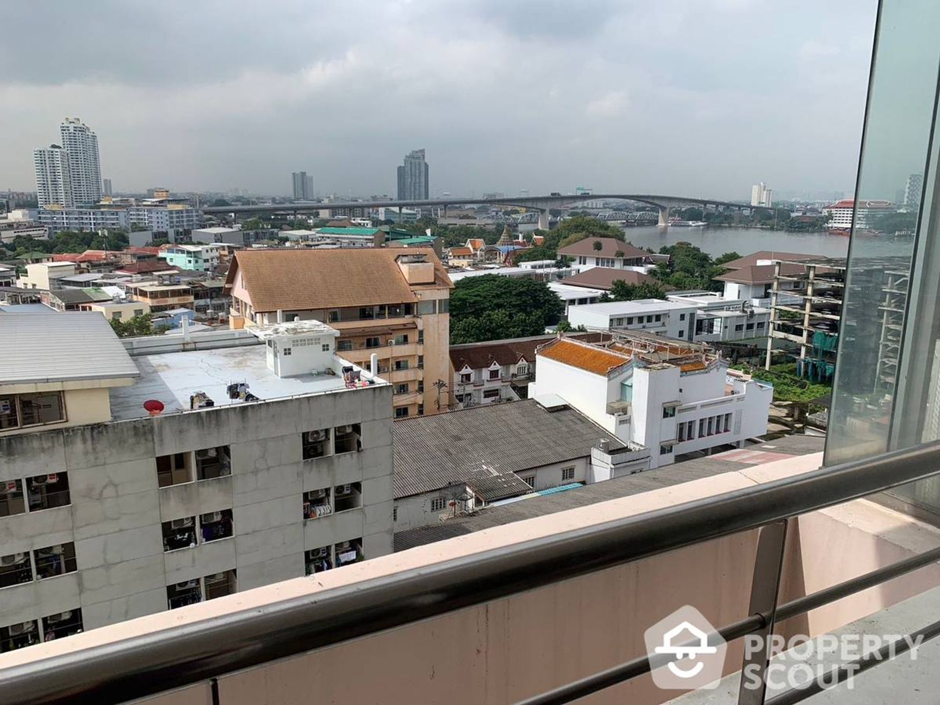 Condominium in , Krung Thep Maha Nakhon 12589830