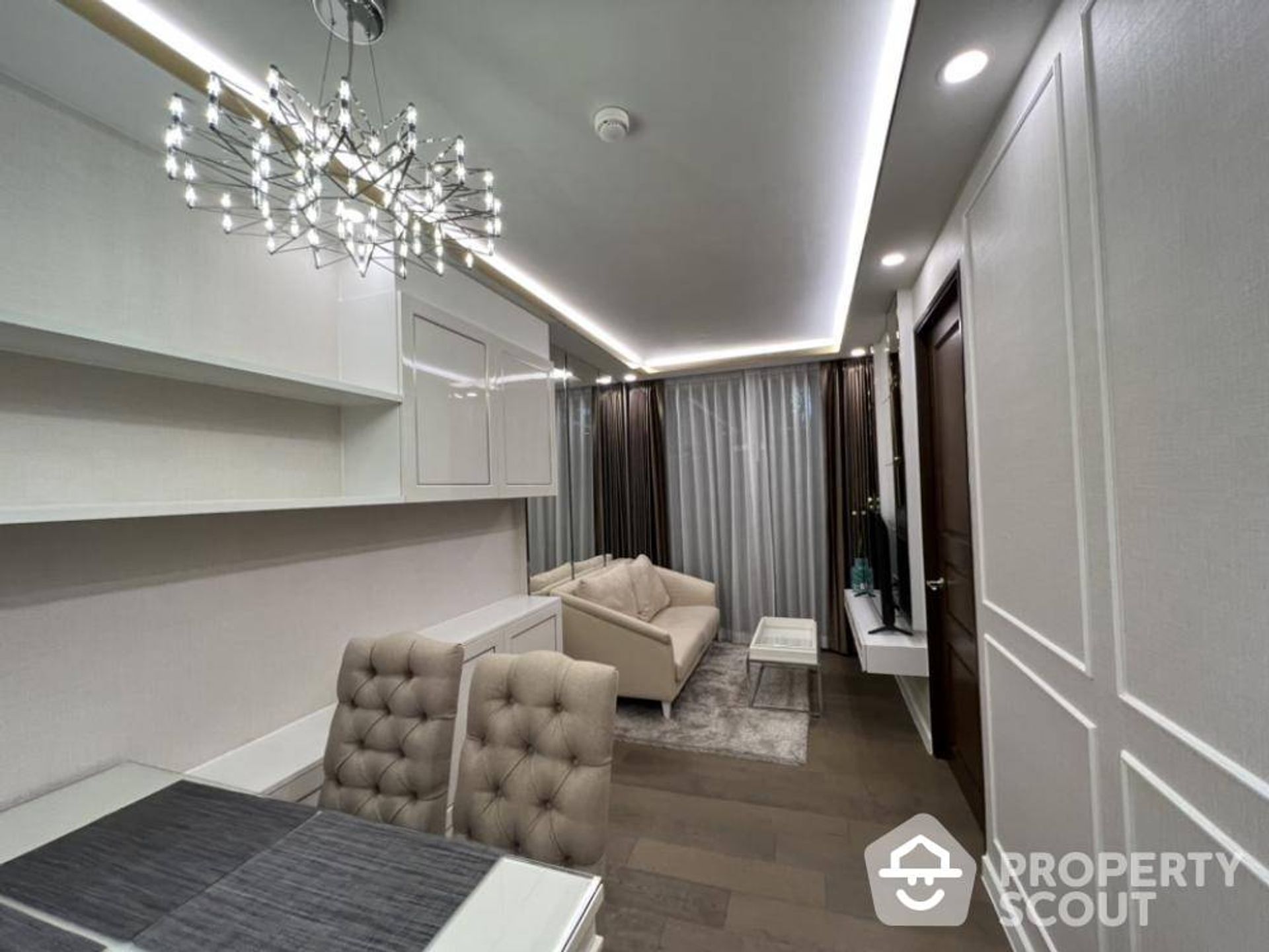 Condominium in Huai Khwang, Krung Thep Maha Nakhon 12589848