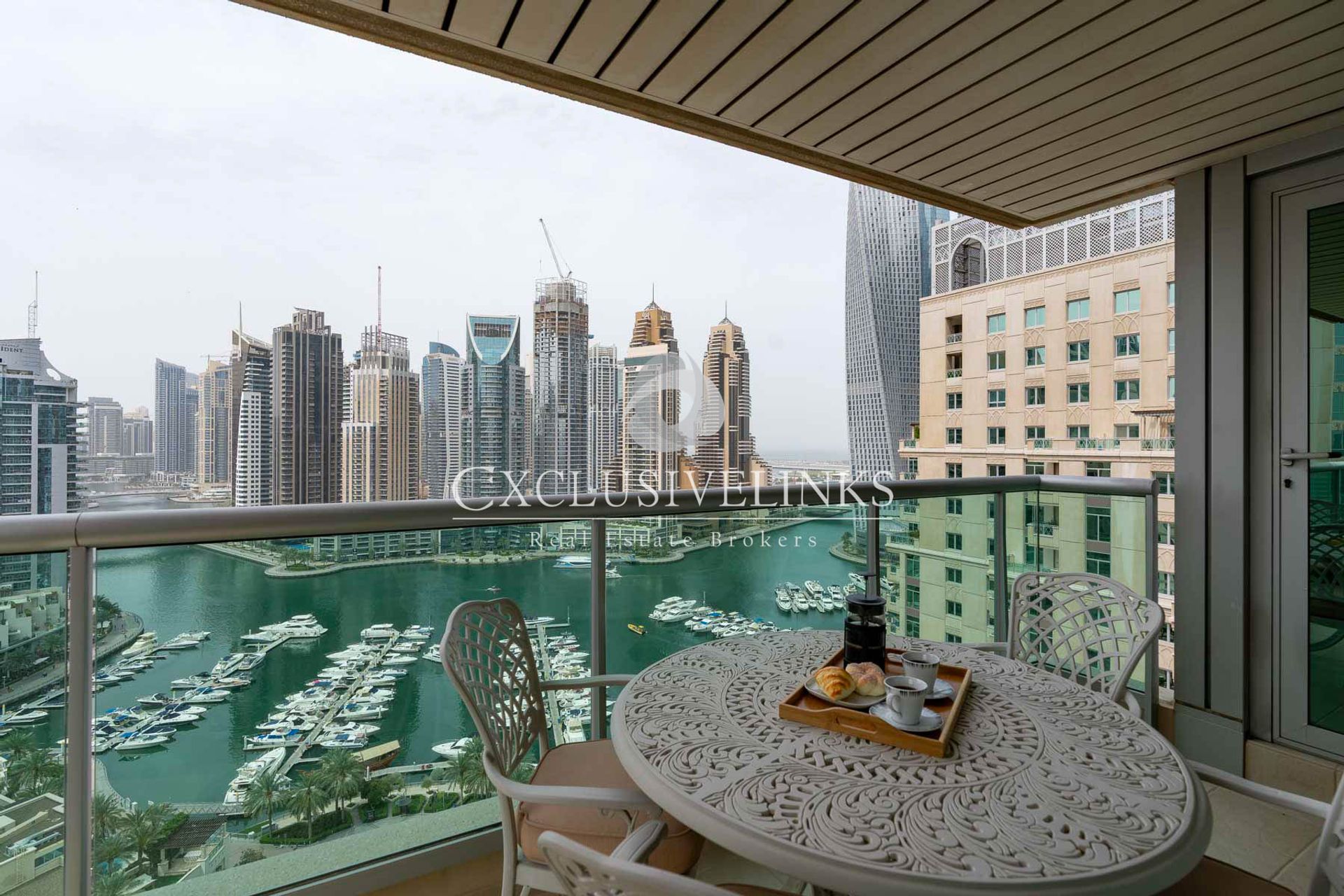 Condominium in Dubai, Dubai 12591362