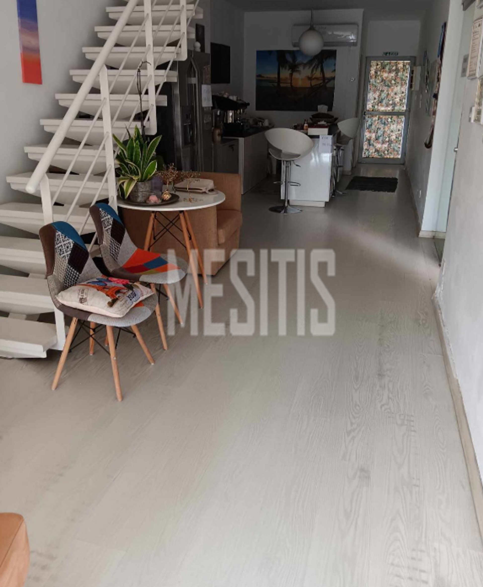 खुदरा में Strovolos, Nicosia 12591425