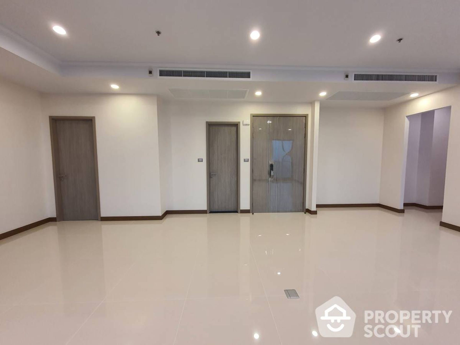 Osakehuoneisto sisään Watthana, Krung Thep Maha Nakhon 12591854