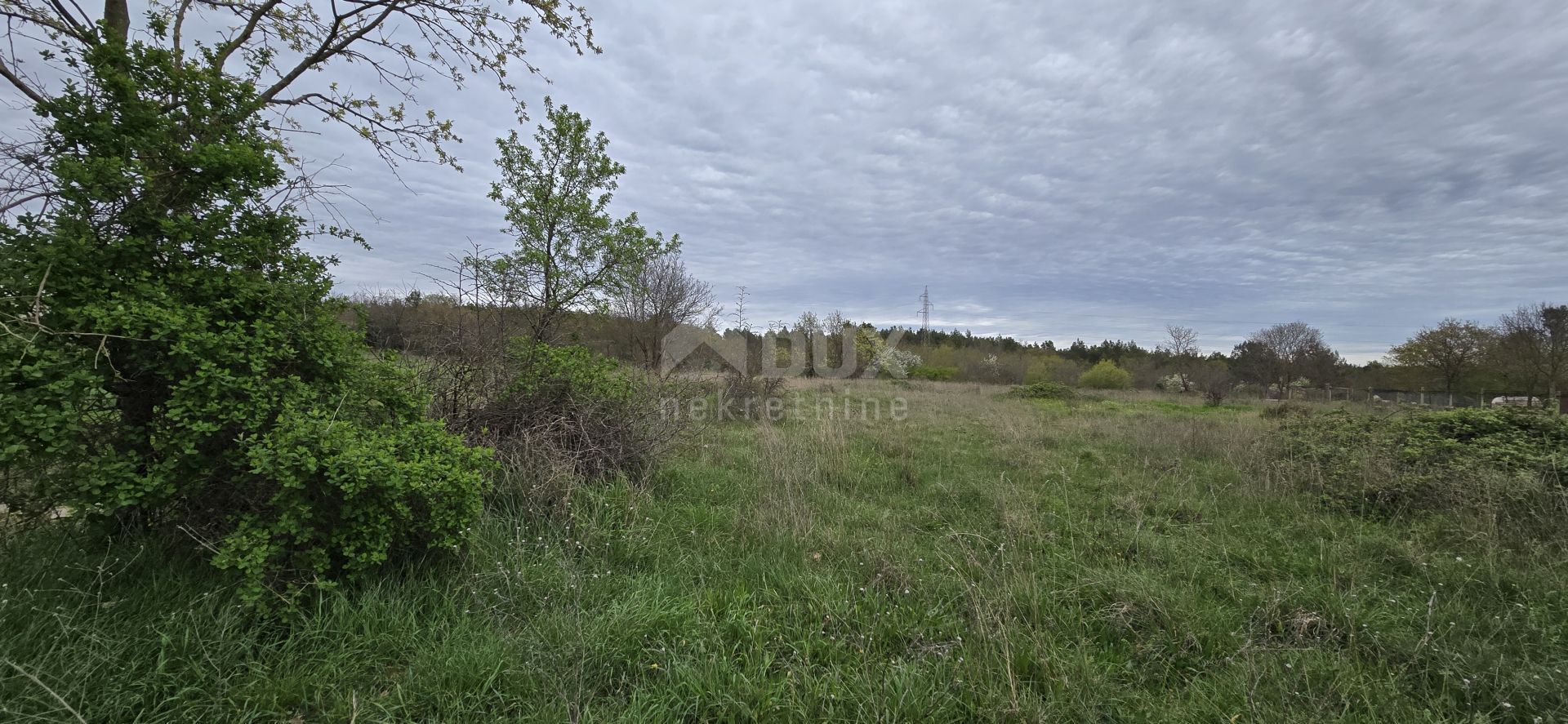 Land in Marčana, Istria County 12594187