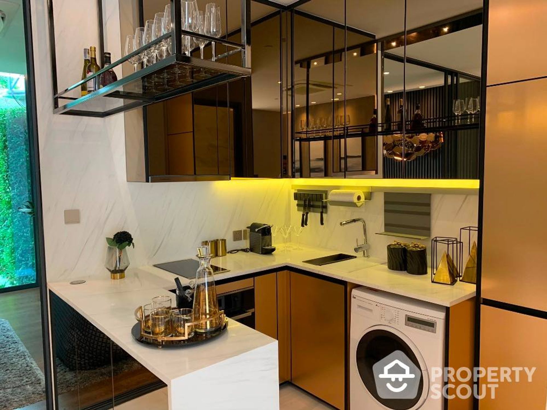 Condominio nel Bang Rak, Krung Thep Maha Nakhon 12595233