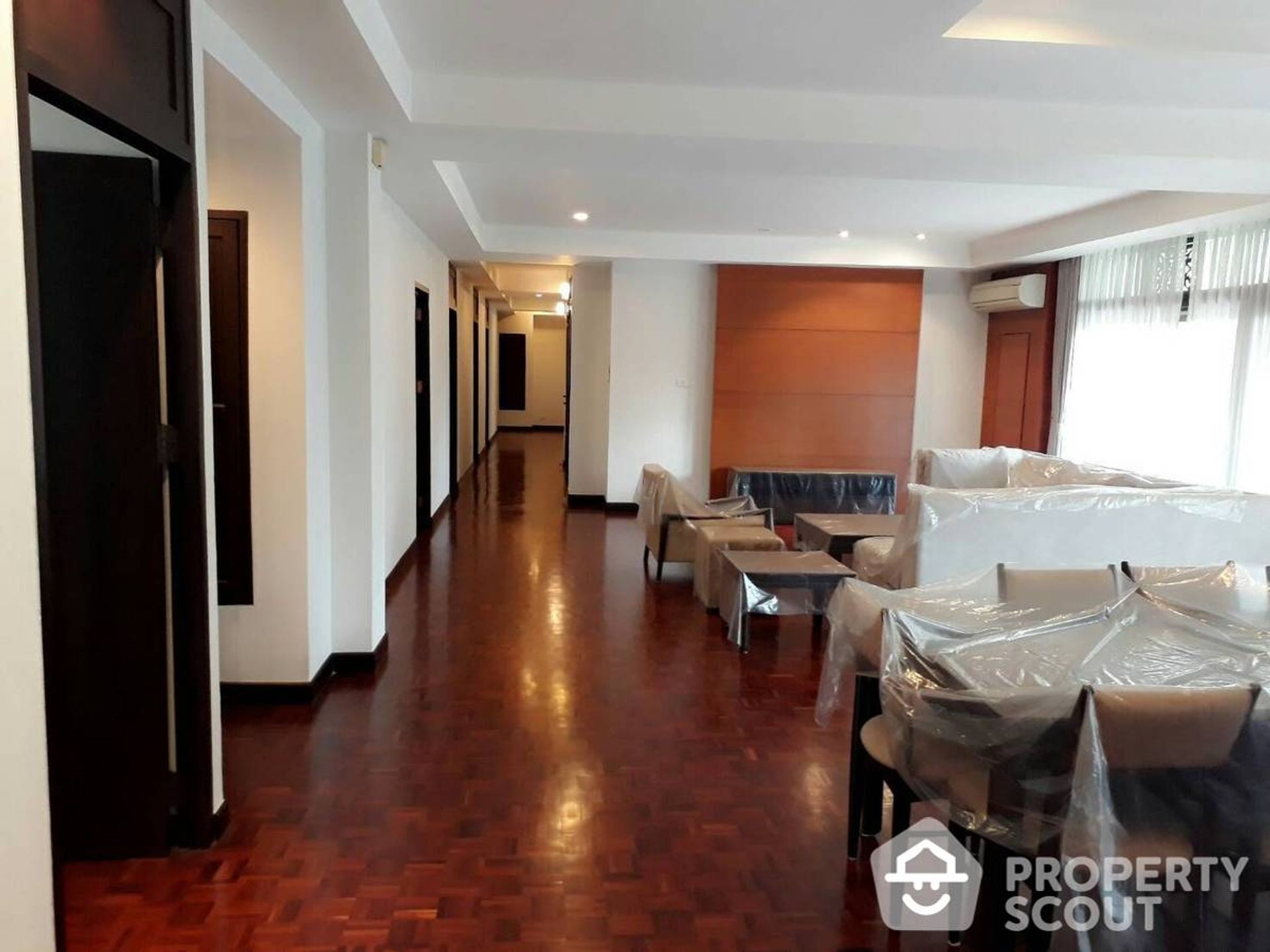 Condominium in Sathon, Krung Thep Maha Nakhon 12595279