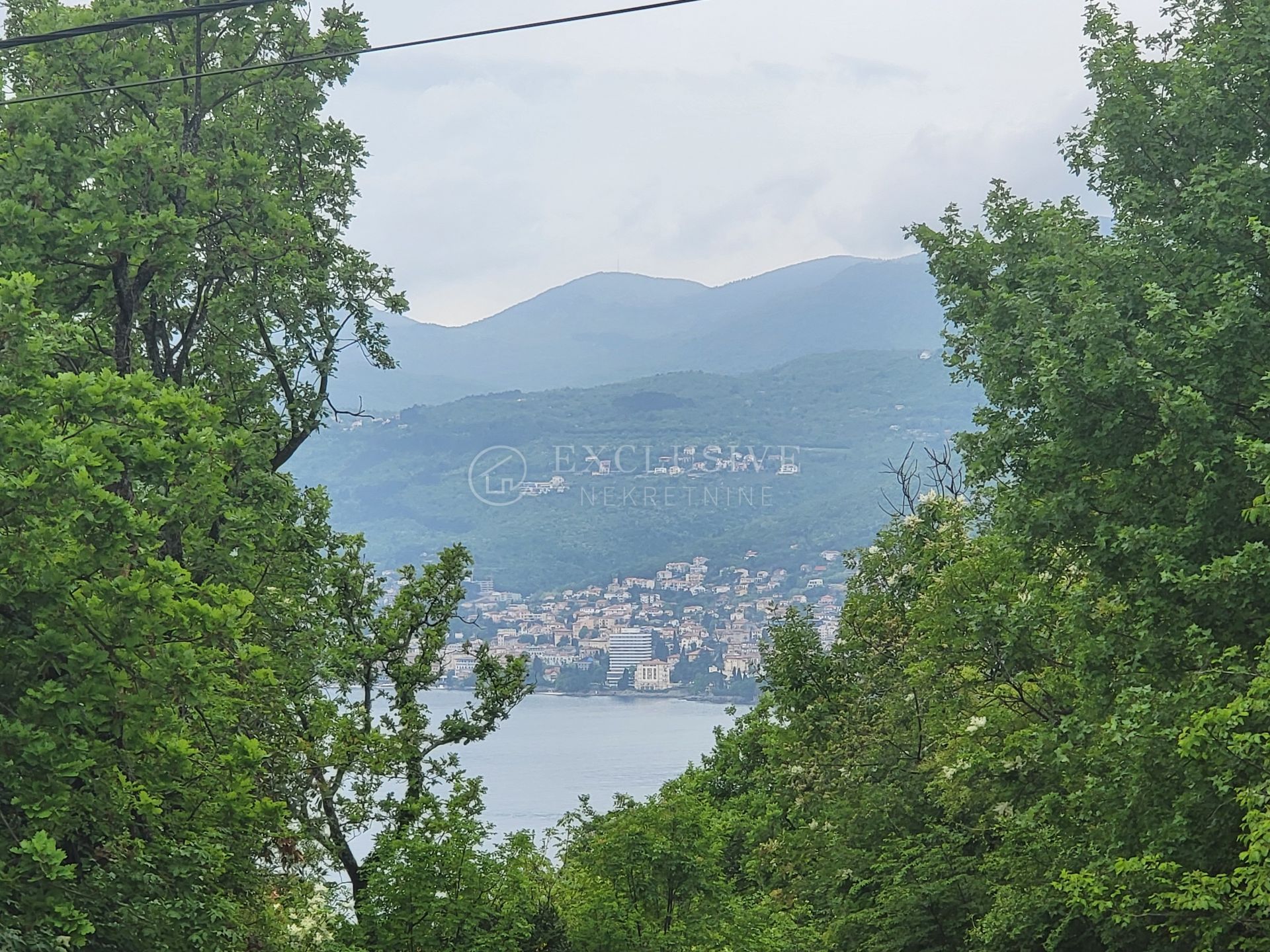 Tanah di Turan, Primorsko-Goranska Zupanija 12607907