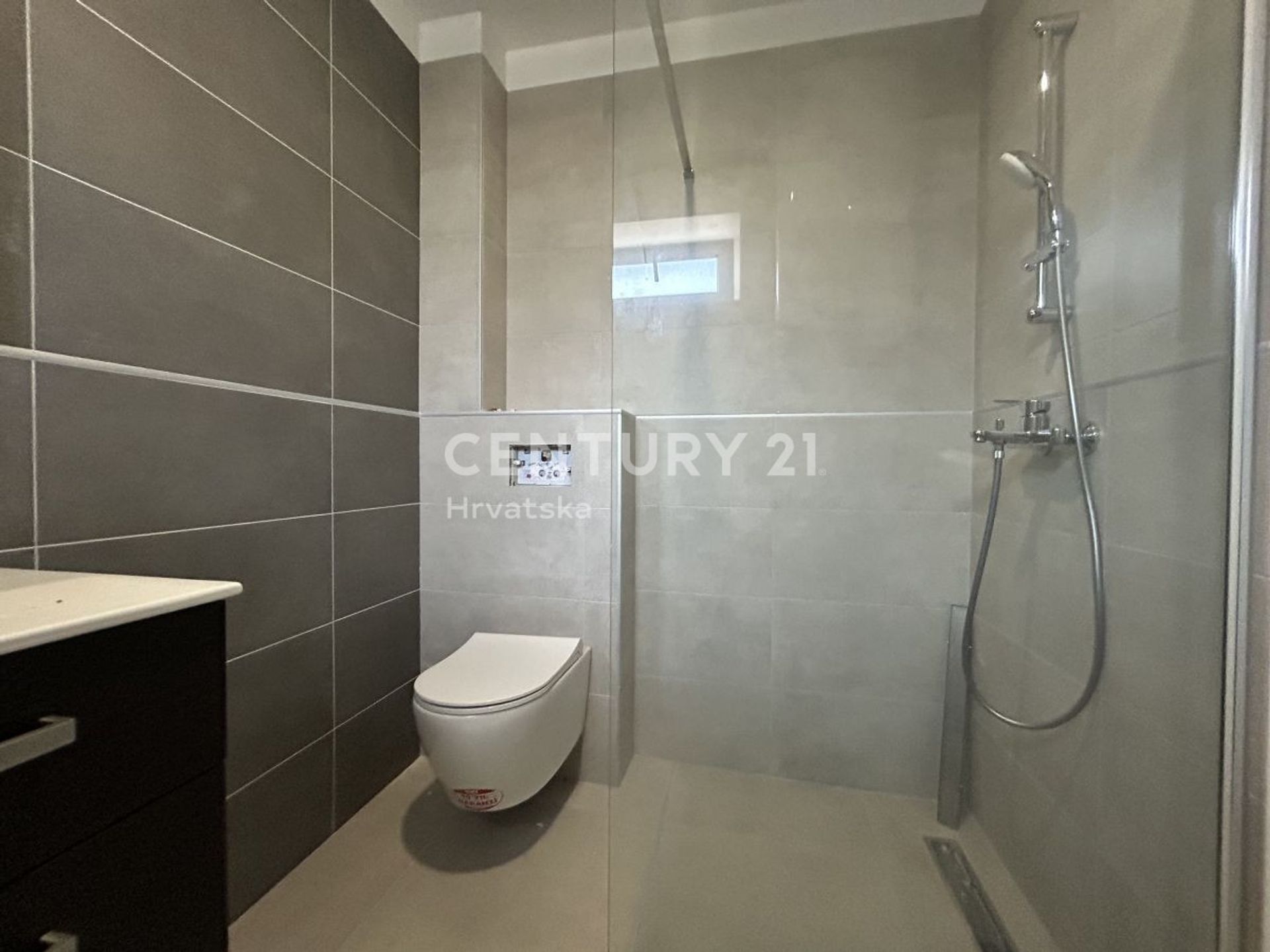 Condominio en Úmag, Istarska Županija 12608424