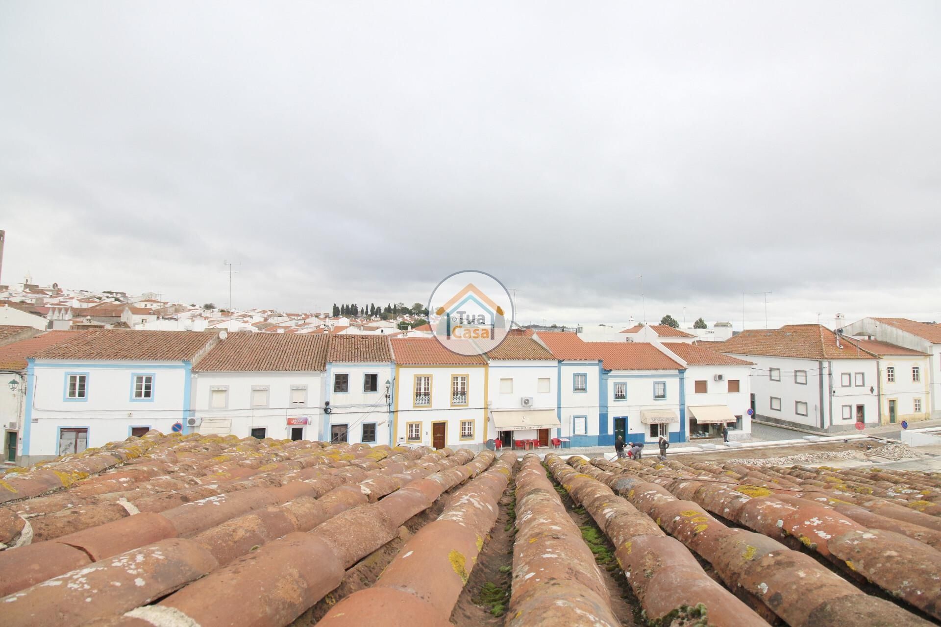 Hus i Redondo, Évora District 12609147