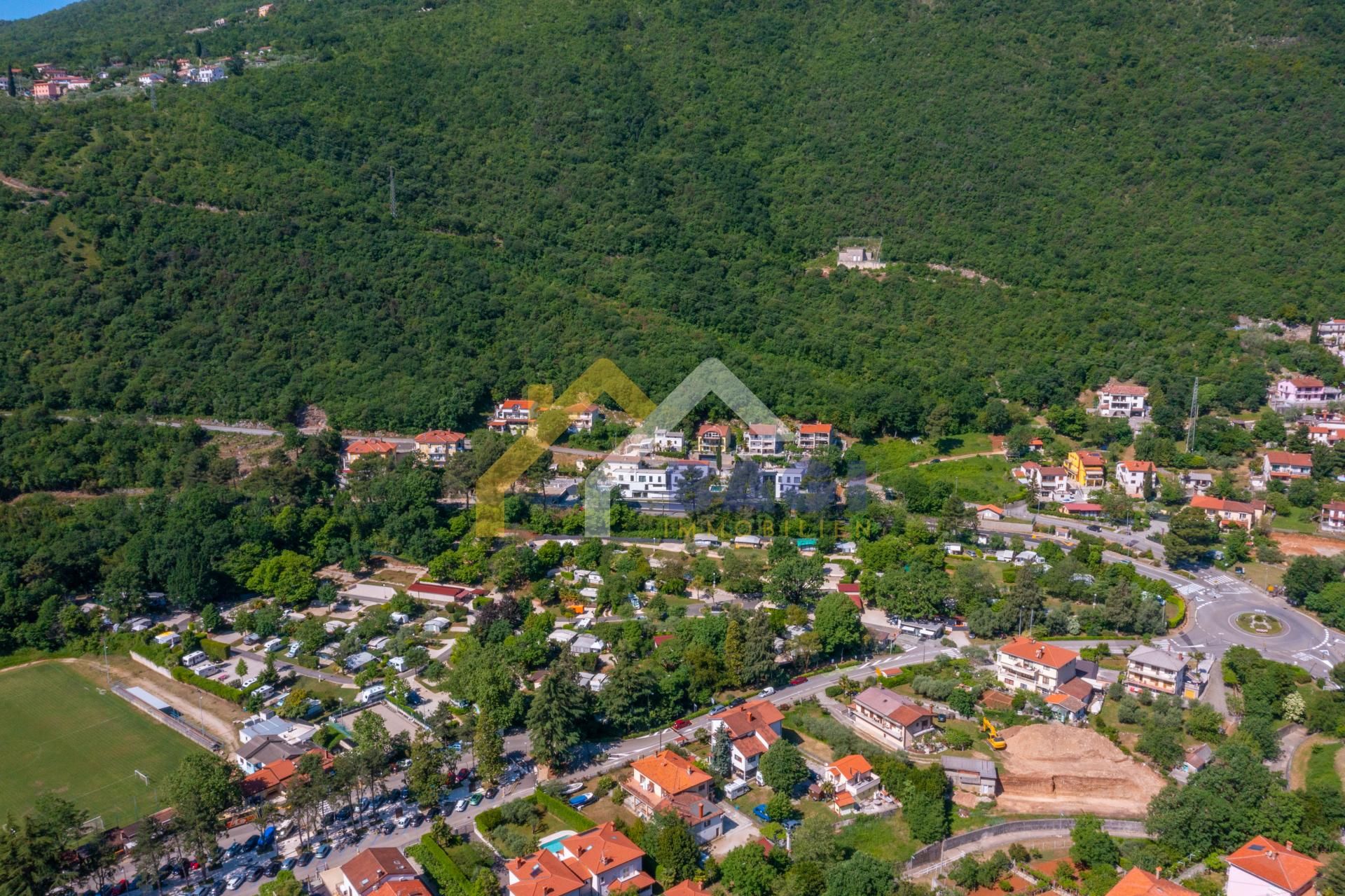 casa no Mošćenička Draga, Primorje-Gorski Kotar County 12609634