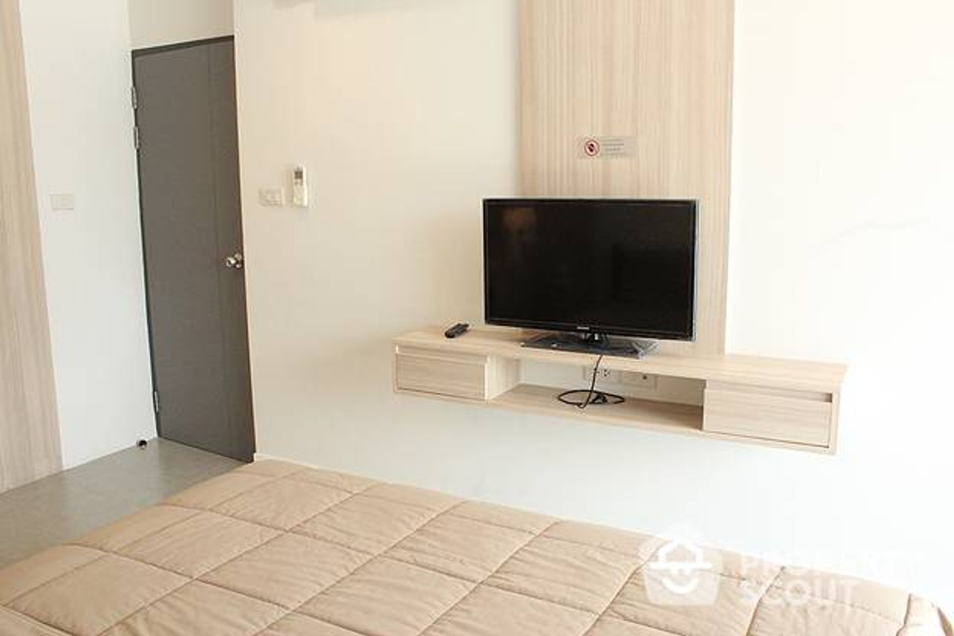 Condominium in , Krung Thep Maha Nakhon 12610016