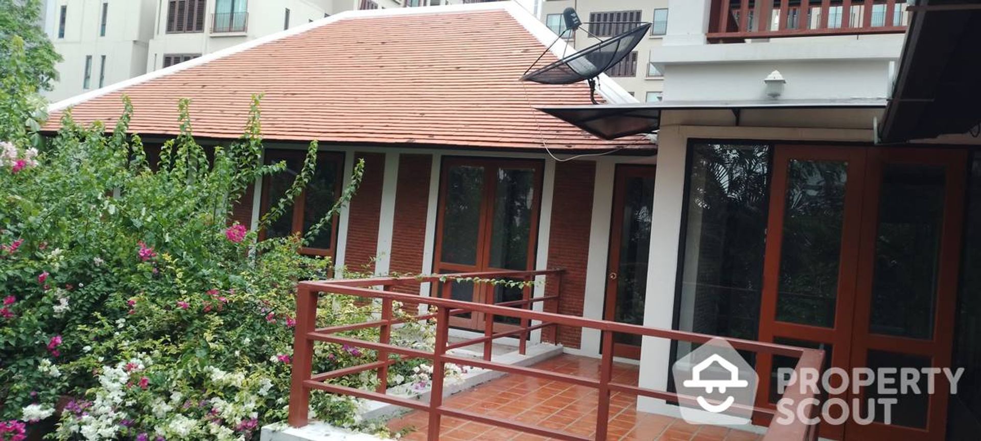 Hus i Ban Bang Krabueang, Samut Prakan 12610034