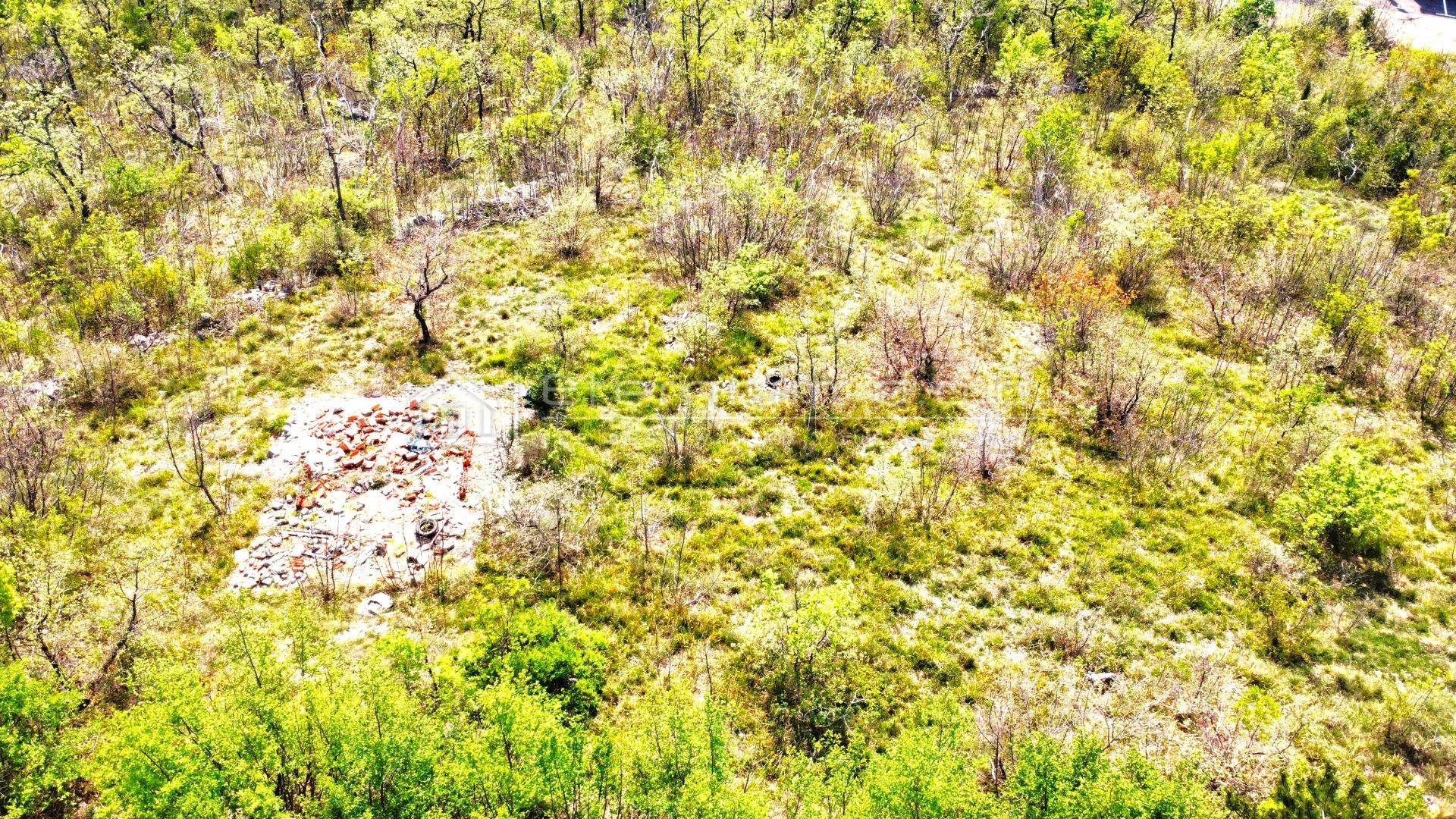 Tierra en Crikvenica, Primorsko-Goranska Županija 12610109