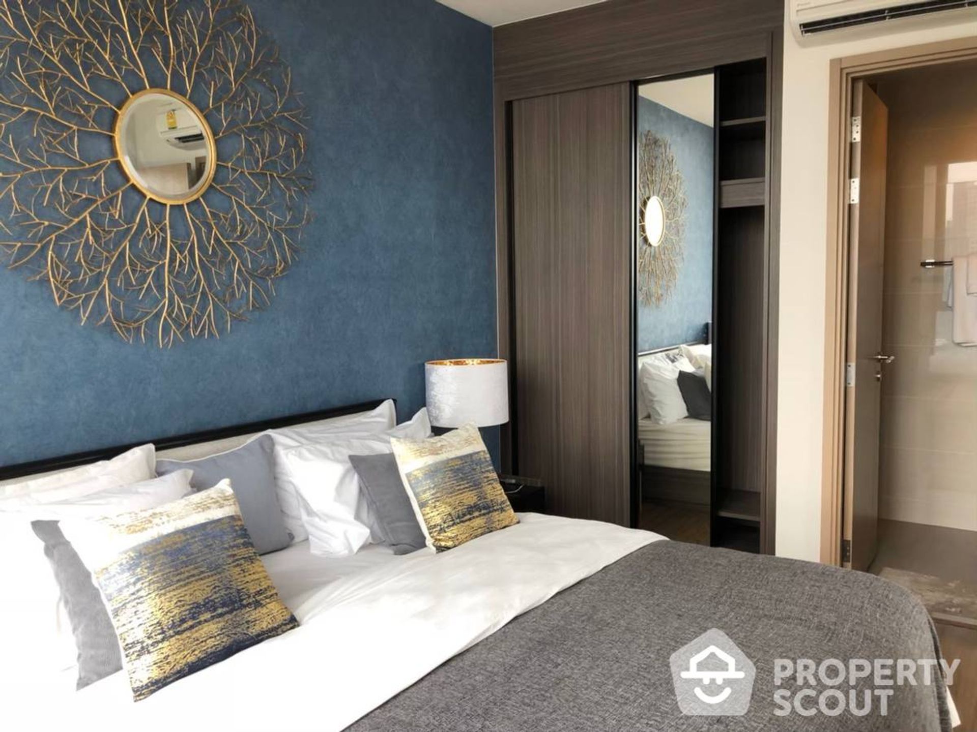 Condominium in , Krung Thep Maha Nakhon 12611259