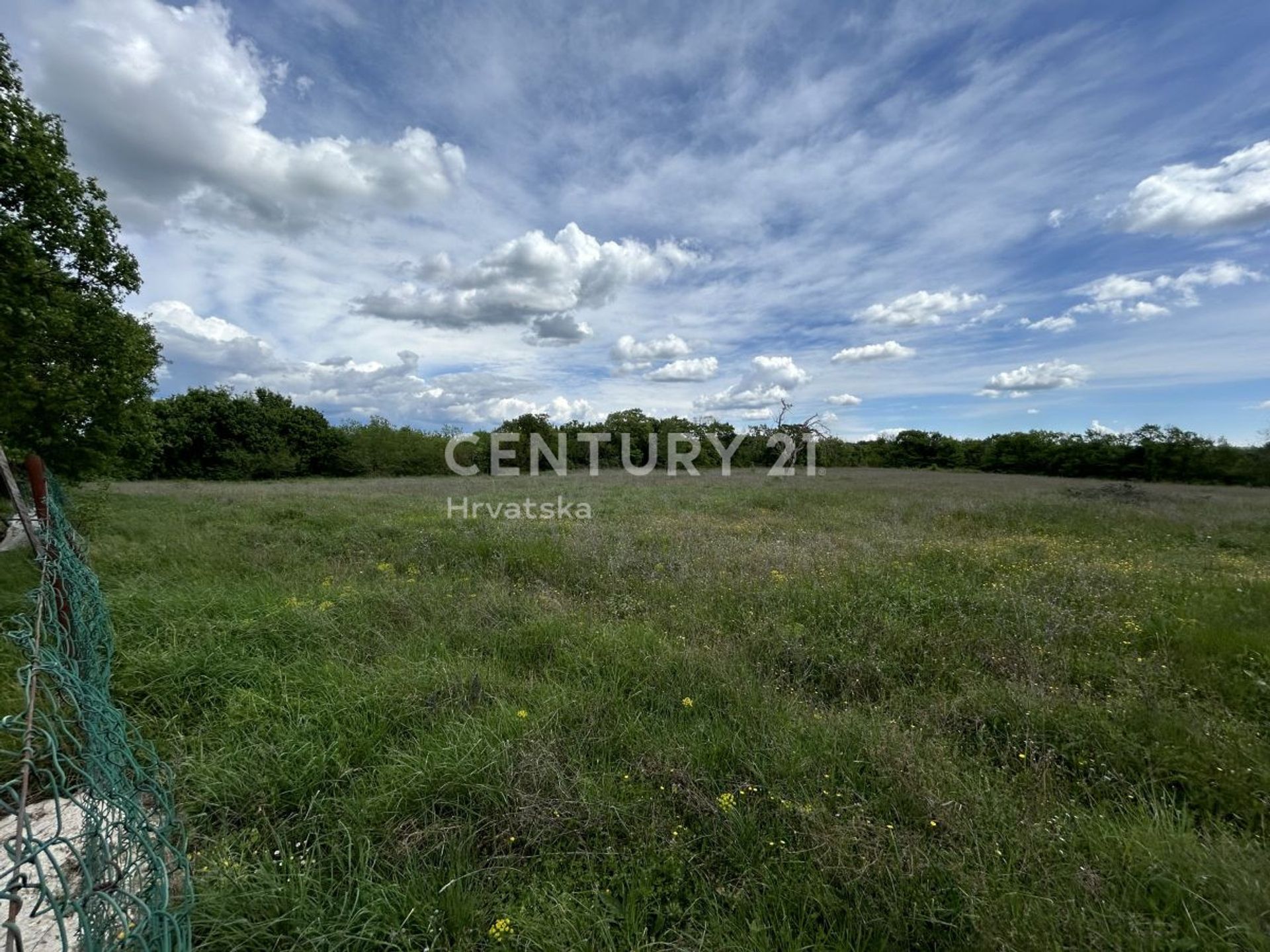 Land in Bale, Istria County 12611397