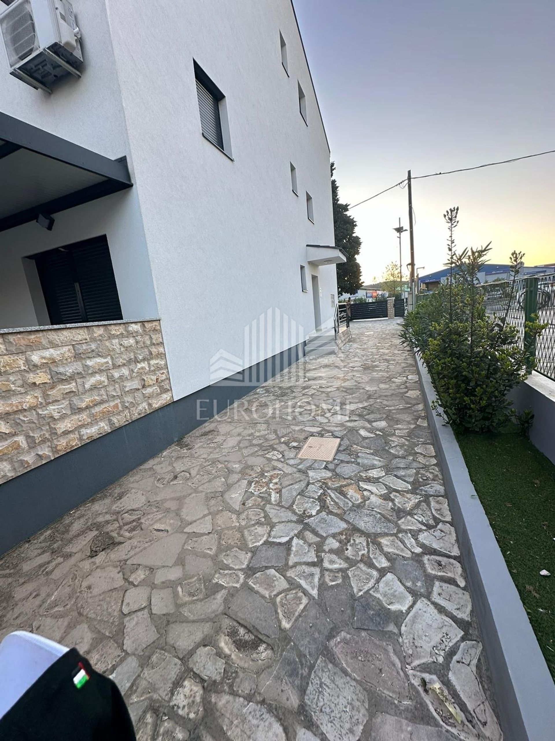 Condominio en Vodice, Sibensko-Kninska Županija 12612444