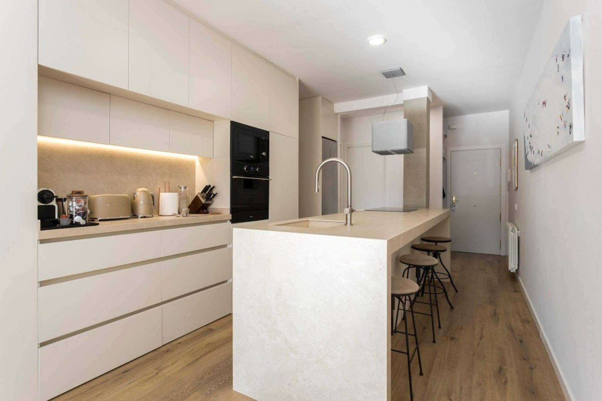 Condominio en Barcelona, Cataluña 12613394