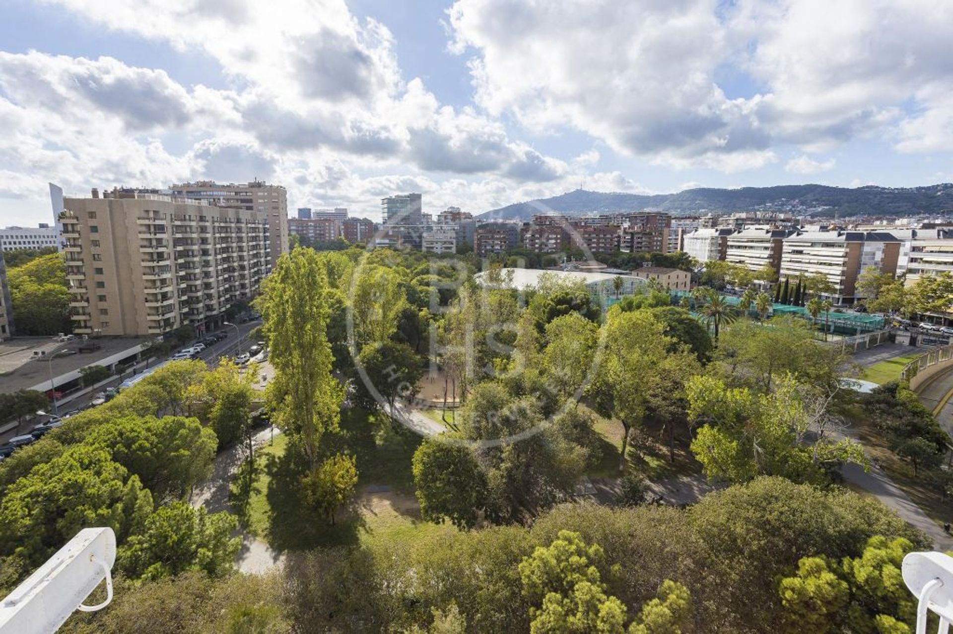 Condominium dans Barcelone, Catalogne 12613410